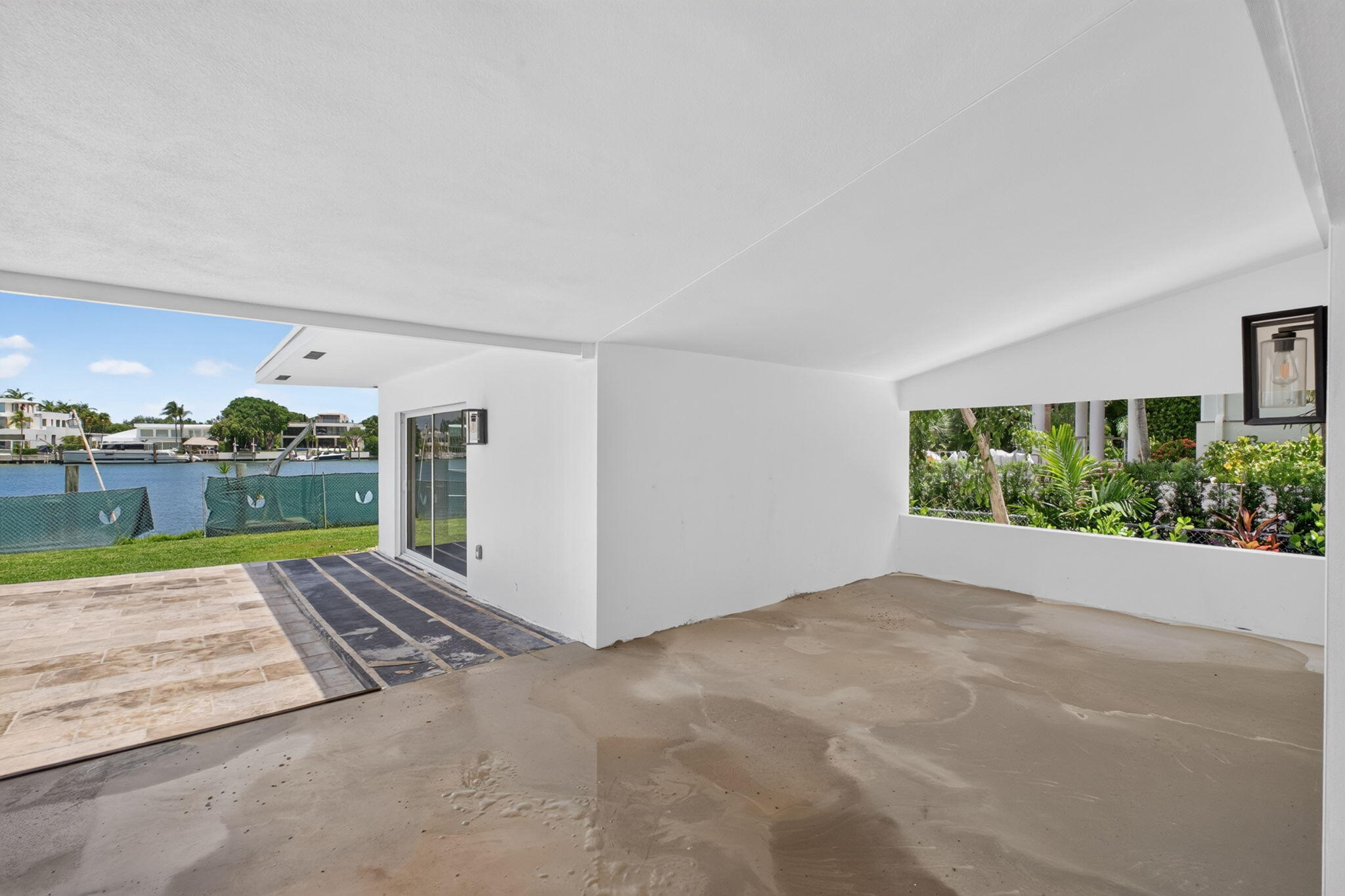631 N Mashta Drive Property Photo 37