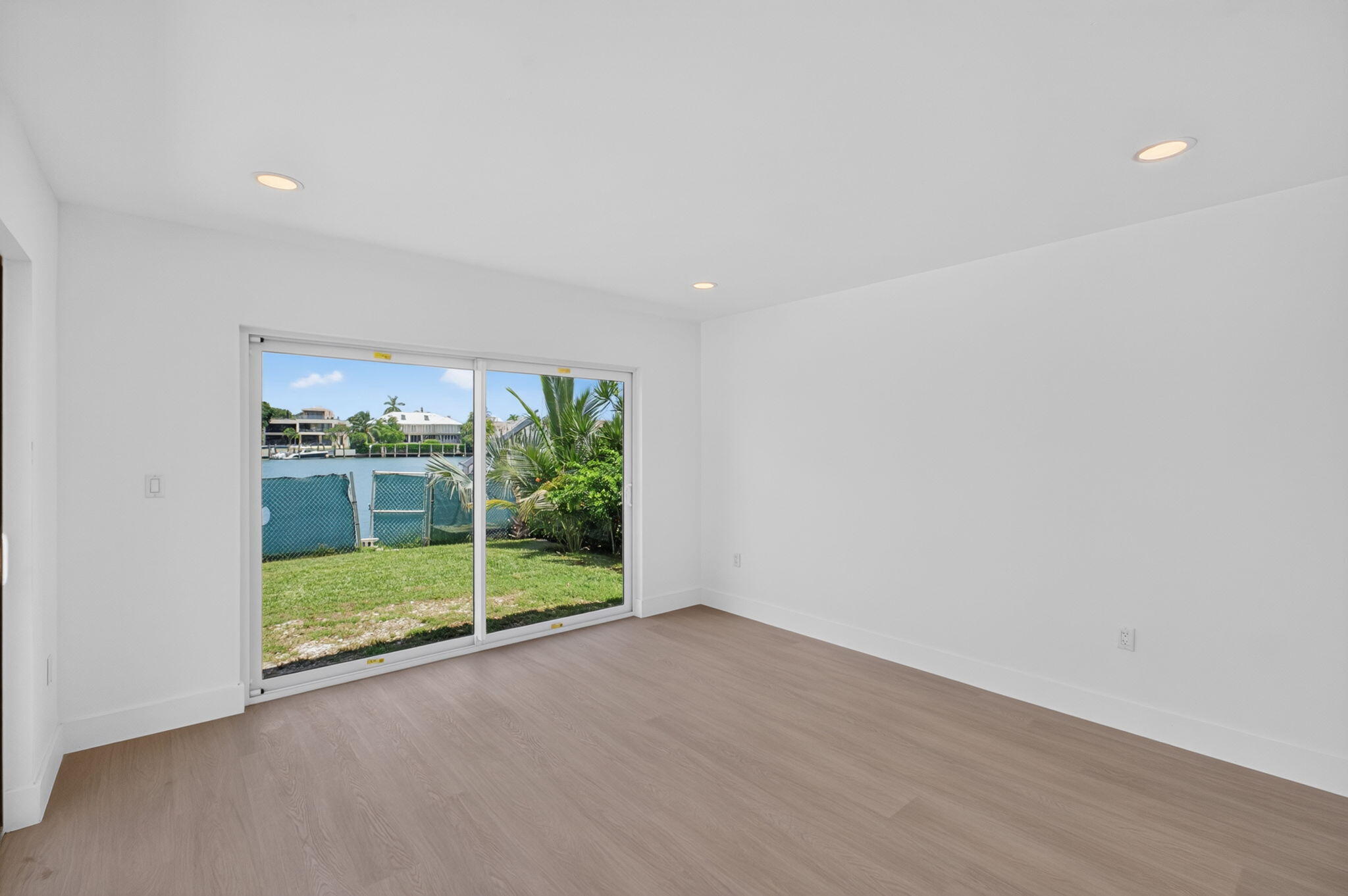 631 N Mashta Drive Property Photo 42