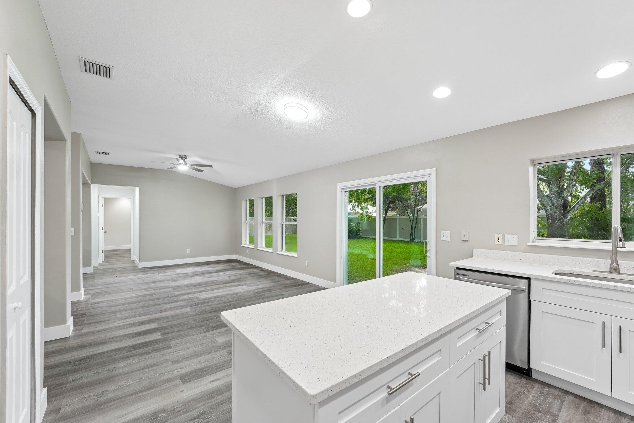 19 Emerson Drive Property Photo 7