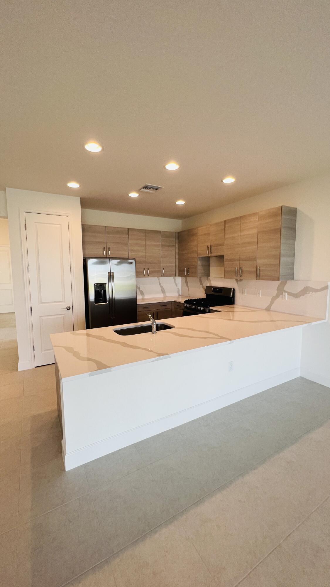 11664 Sw River Crossing Place Property Photo 12