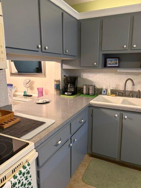 2811 S Garden Drive S 308 Property Photo 6
