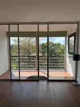 111 Royal Park Drive 3a Property Photo 13