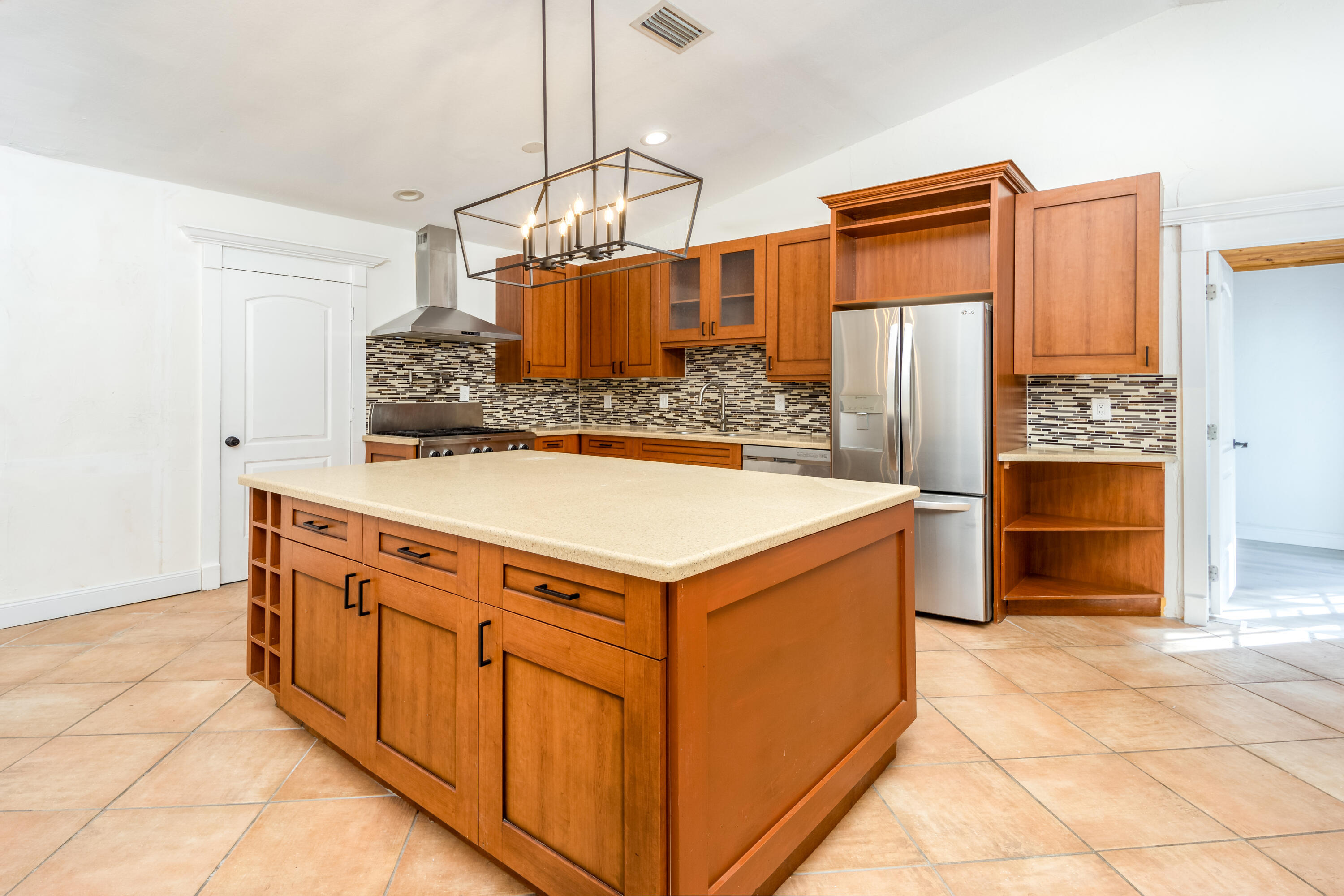 2232 Sw Racquet Club Drive Property Photo 11