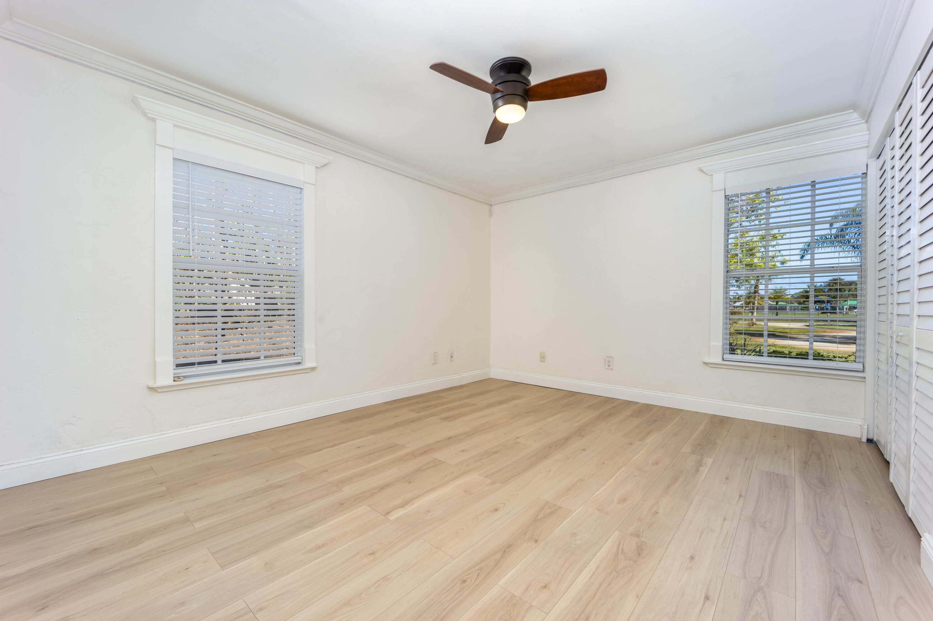 2232 Sw Racquet Club Drive Property Photo 22