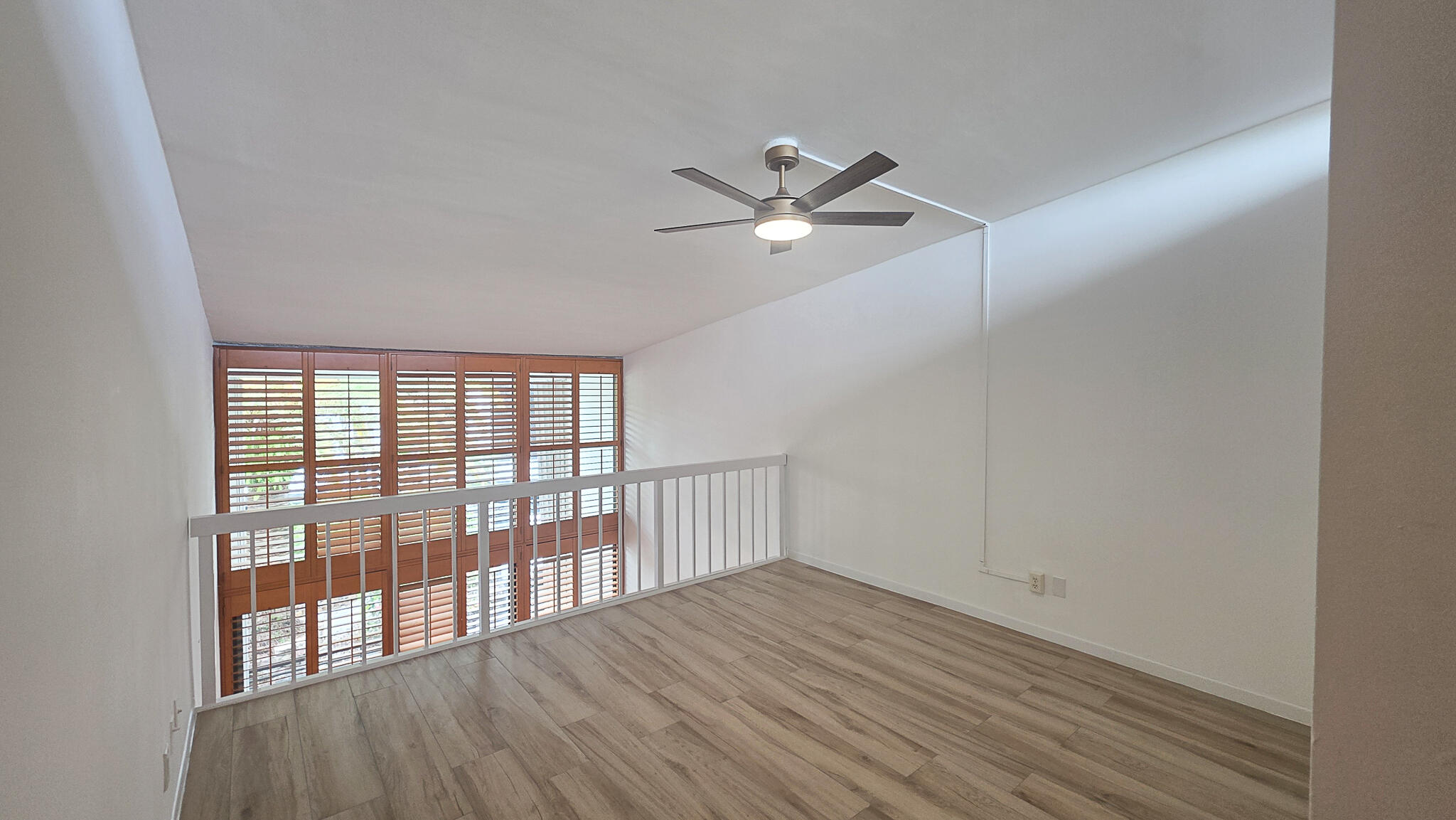 3589 S Ocean Boulevard L12 Property Photo 8