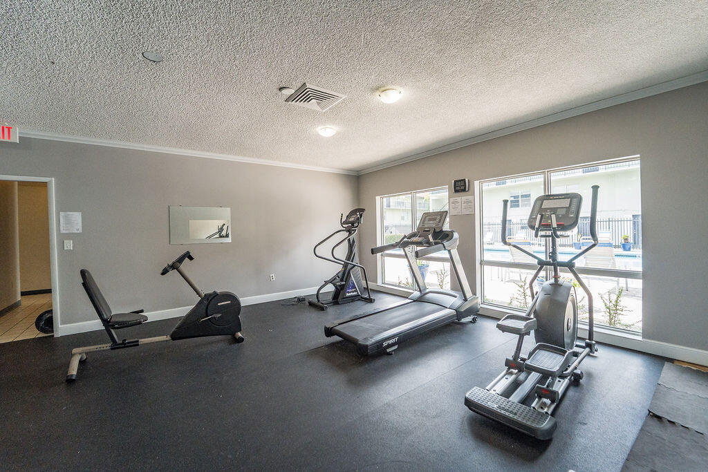 809 W Oakland Park Boulevard K2 Property Photo 46