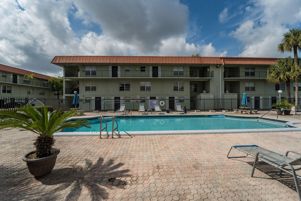 809 W Oakland Park Boulevard K2 Property Photo 49
