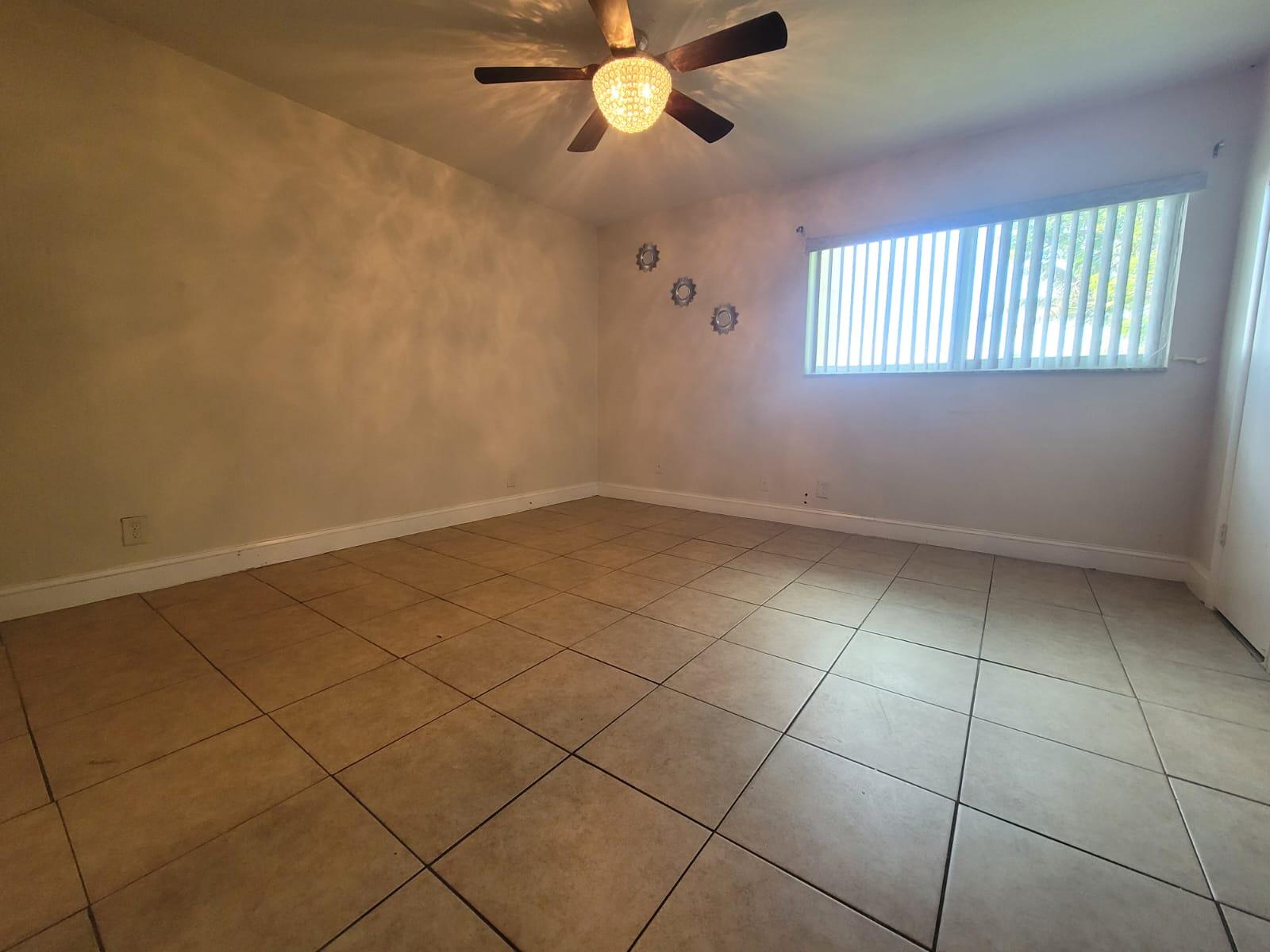 3760 Nw 115th Way 8-2 Property Photo 8