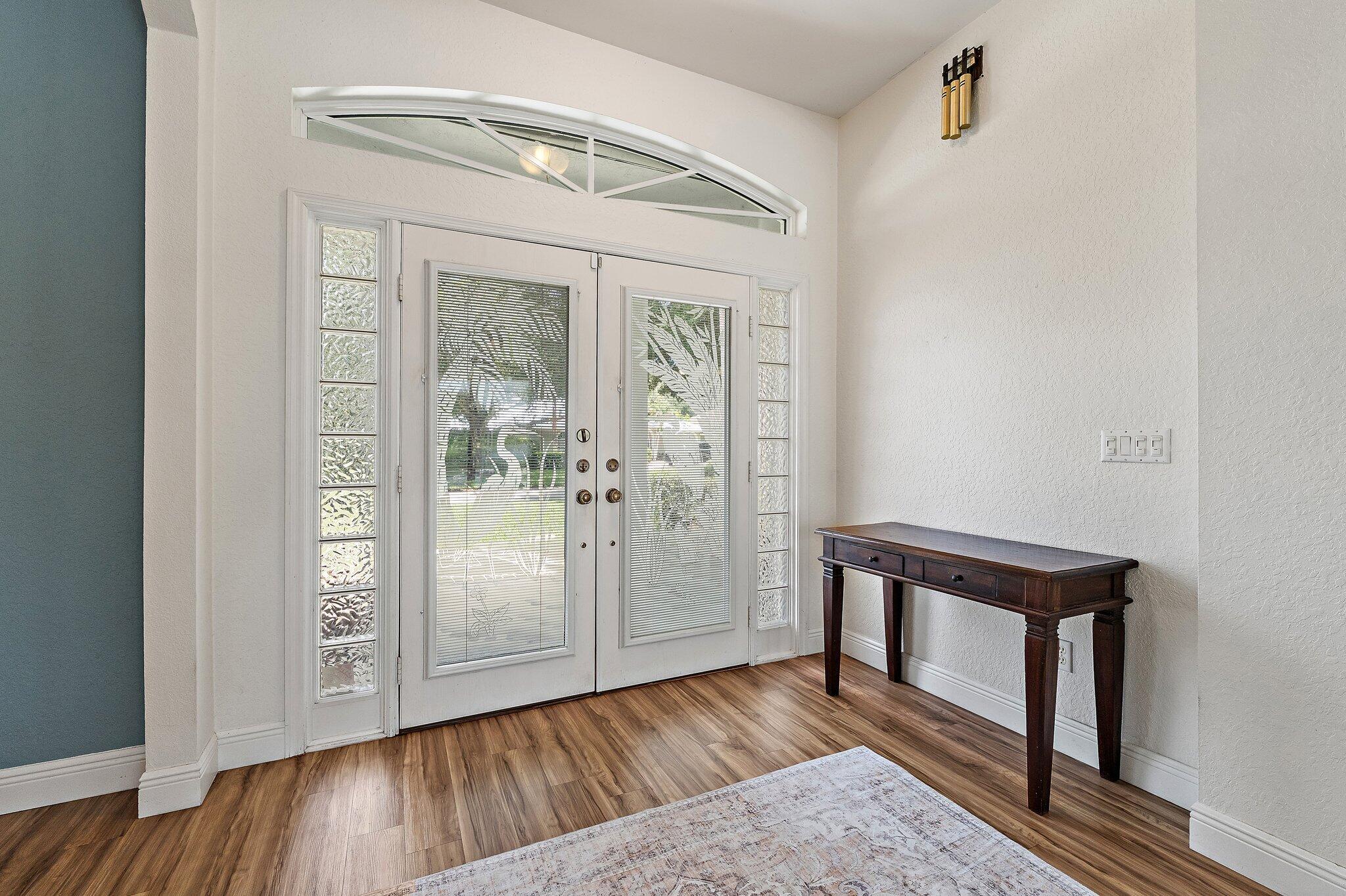 2108 Sw Oakwater Point Property Photo 9