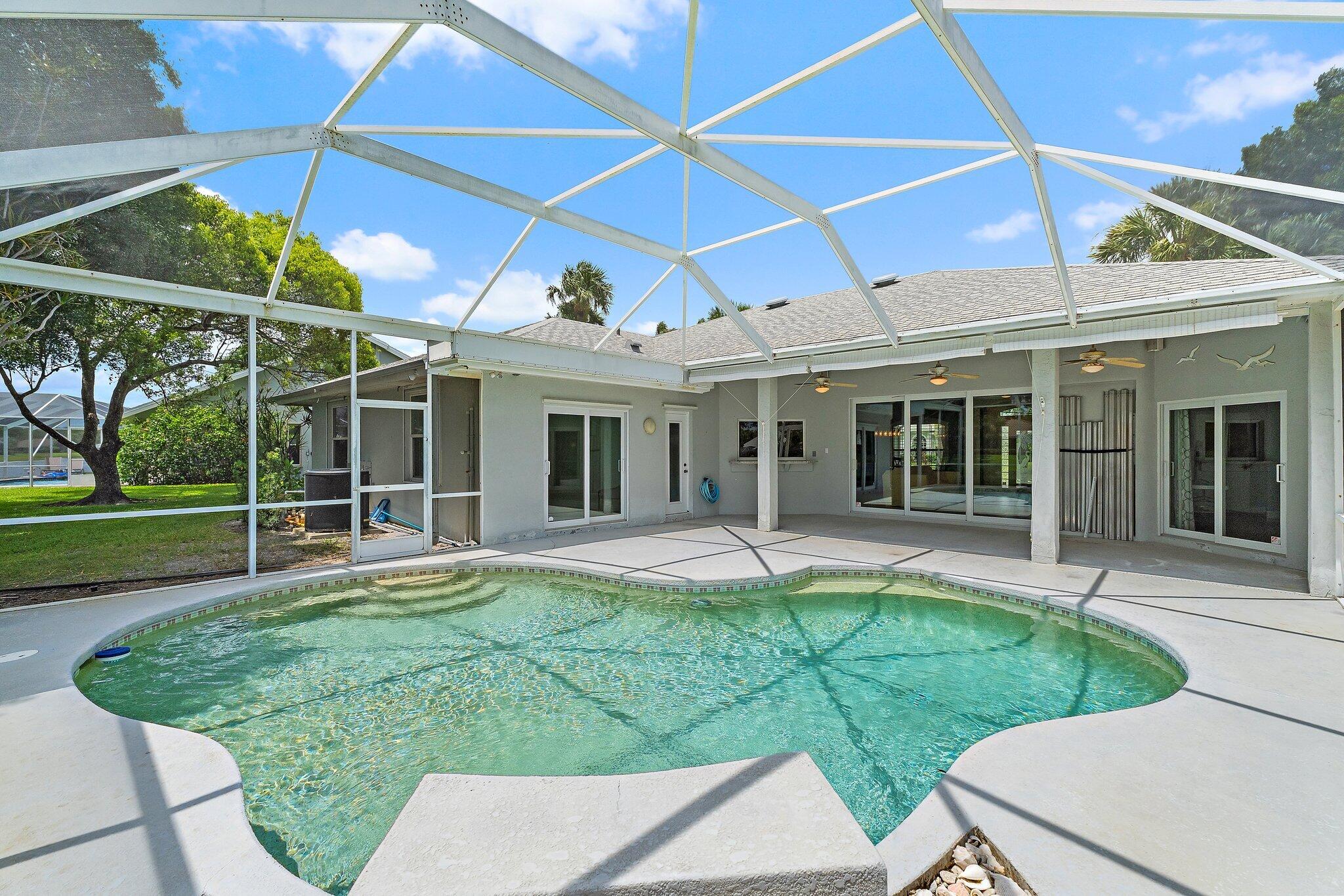 2108 Sw Oakwater Point Property Photo 43