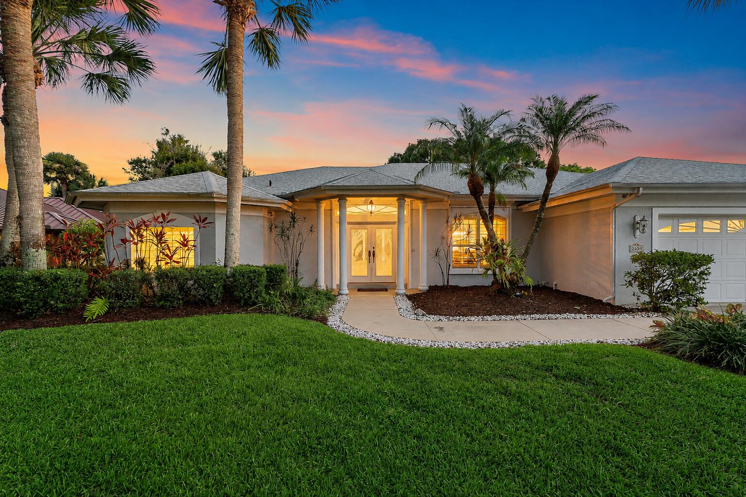2108 Sw Oakwater Point Property Photo 46