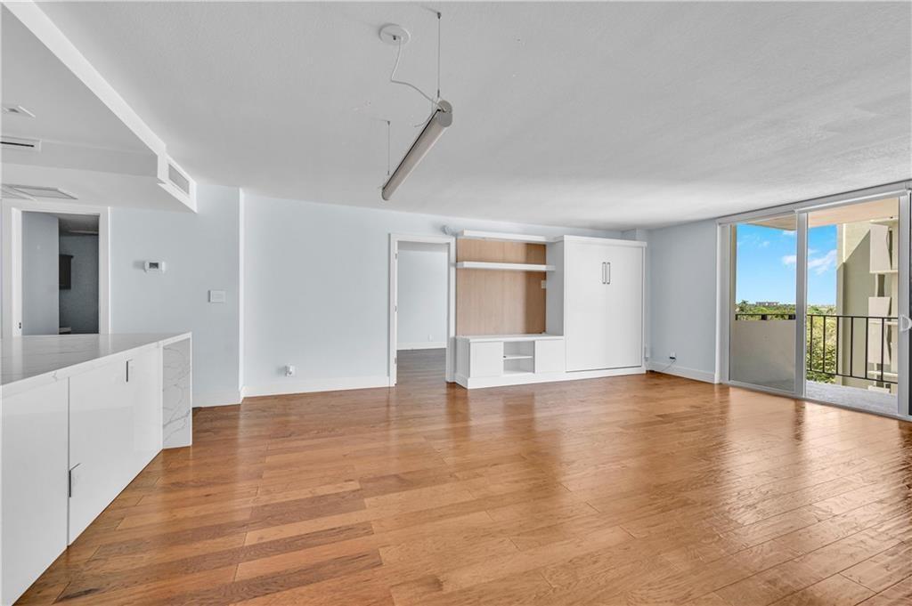 1900 S Ocean Boulevard 6j Property Photo 3
