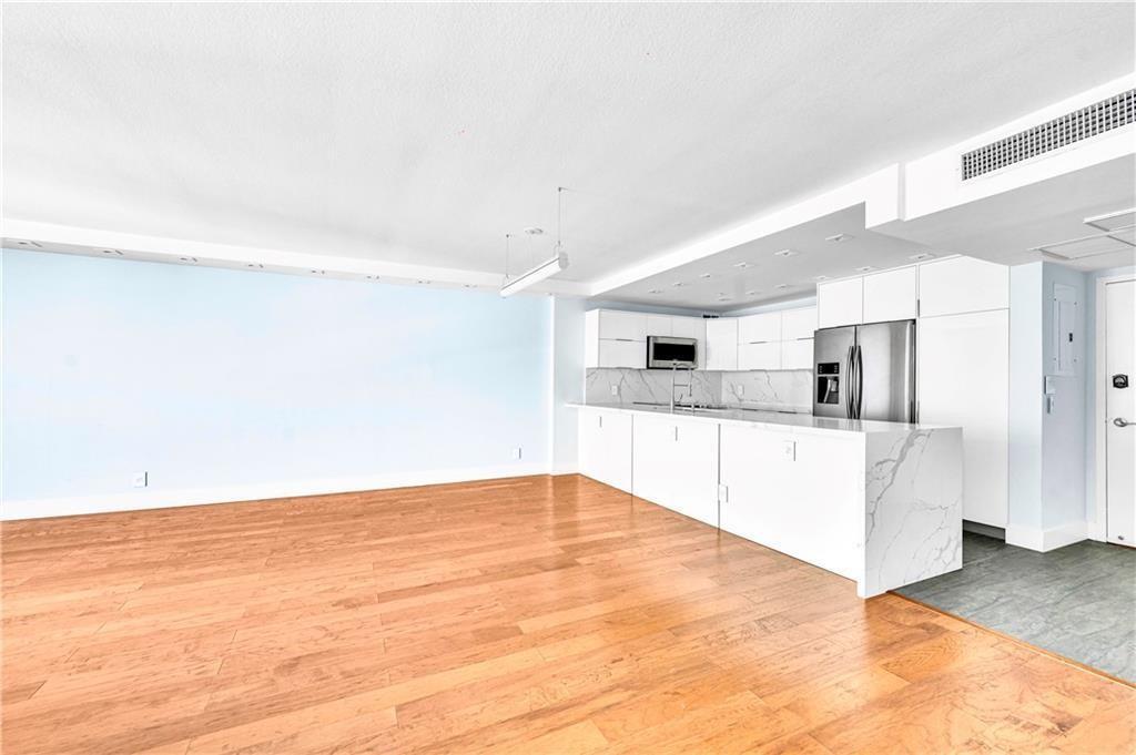 1900 S Ocean Boulevard 6j Property Photo 4