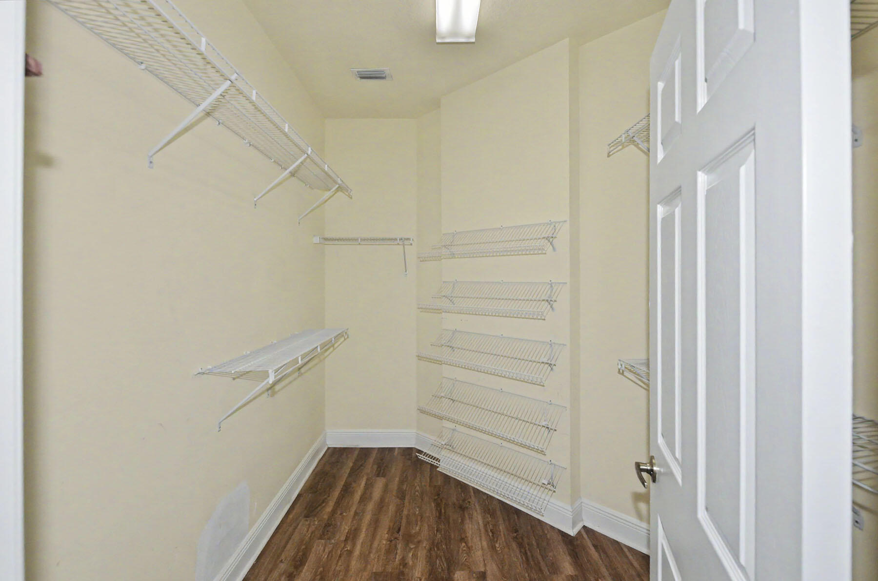 7340 35th Court Property Photo 15