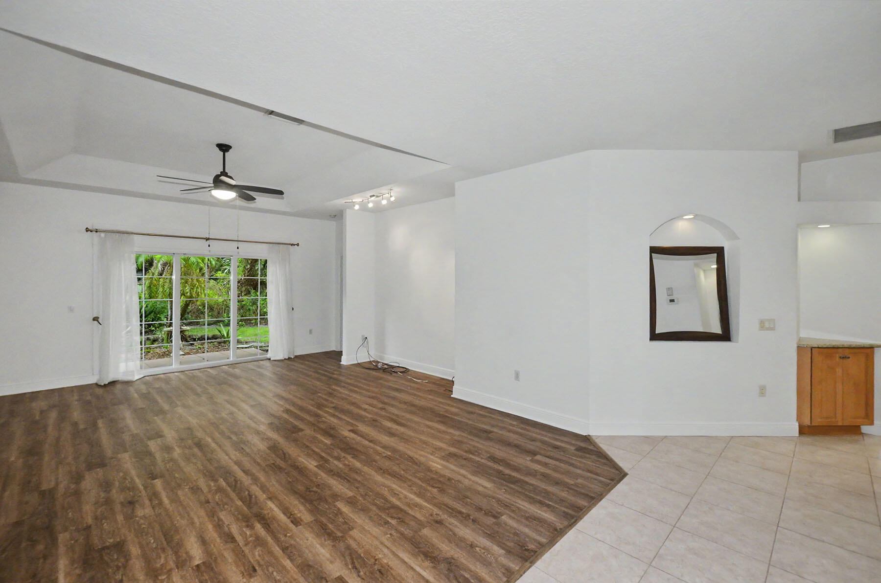 7340 35th Court Property Photo 27