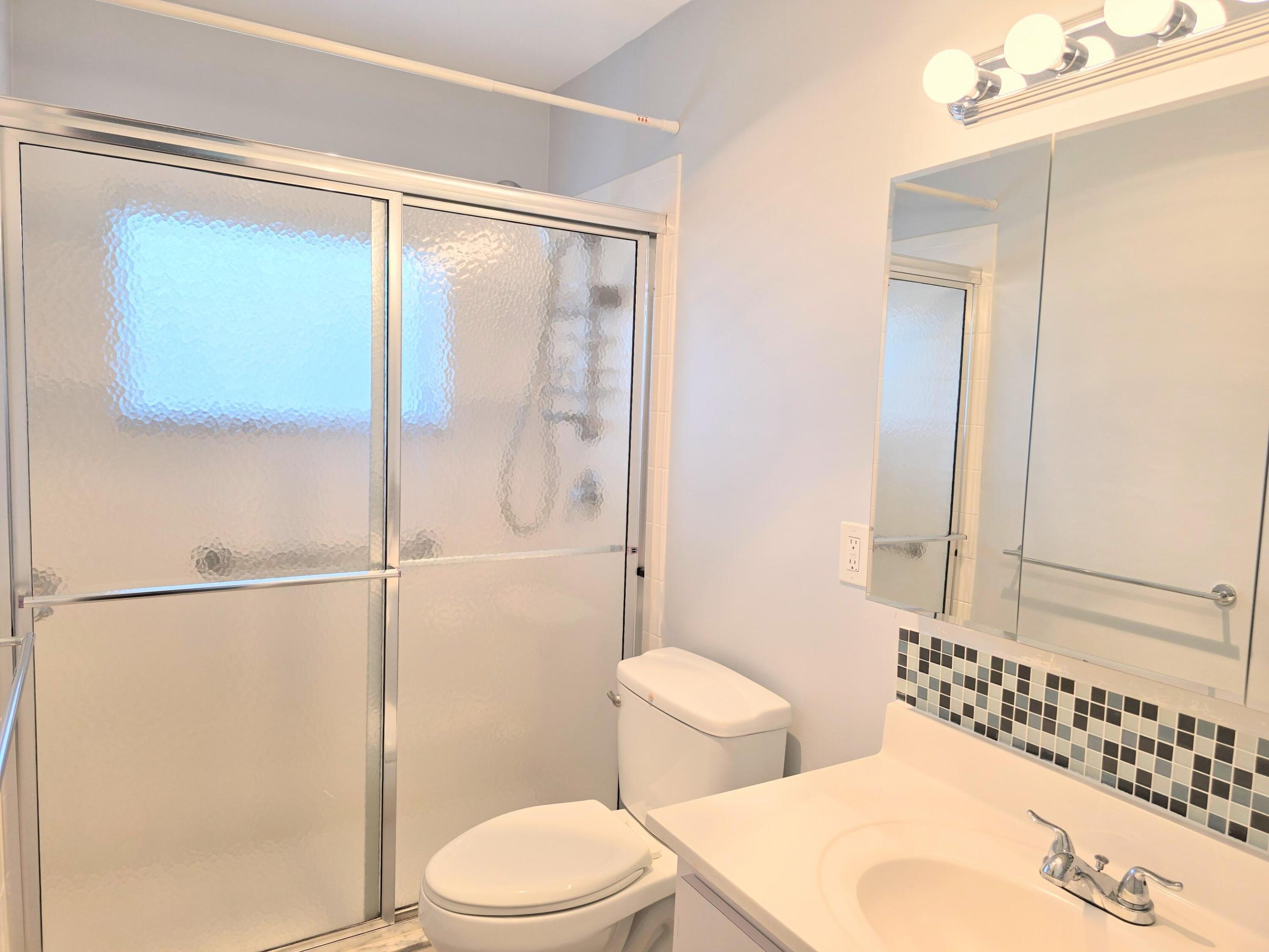 2737 Emory Drive E D Property Photo 9