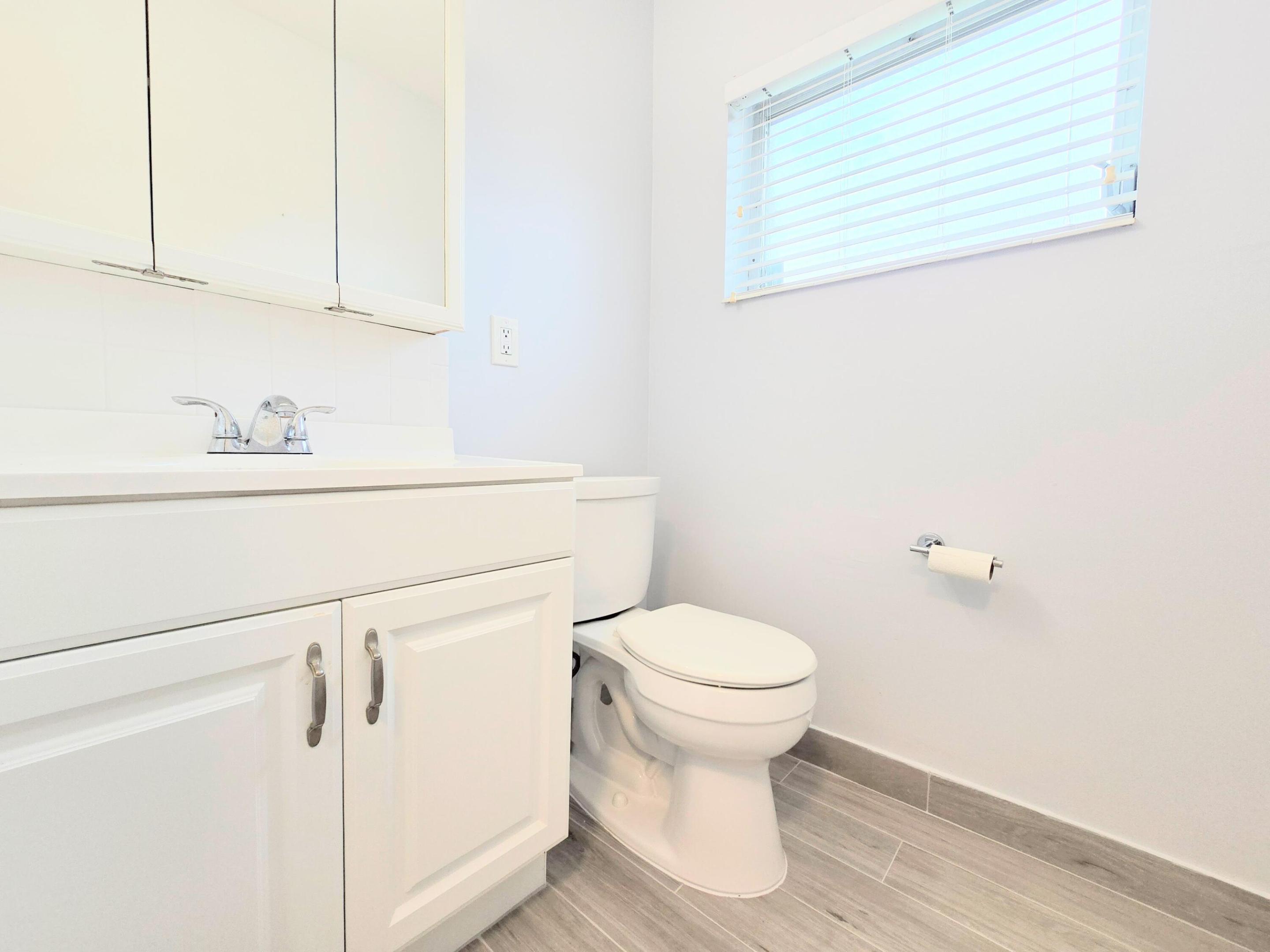 2737 Emory Drive E D Property Photo 10