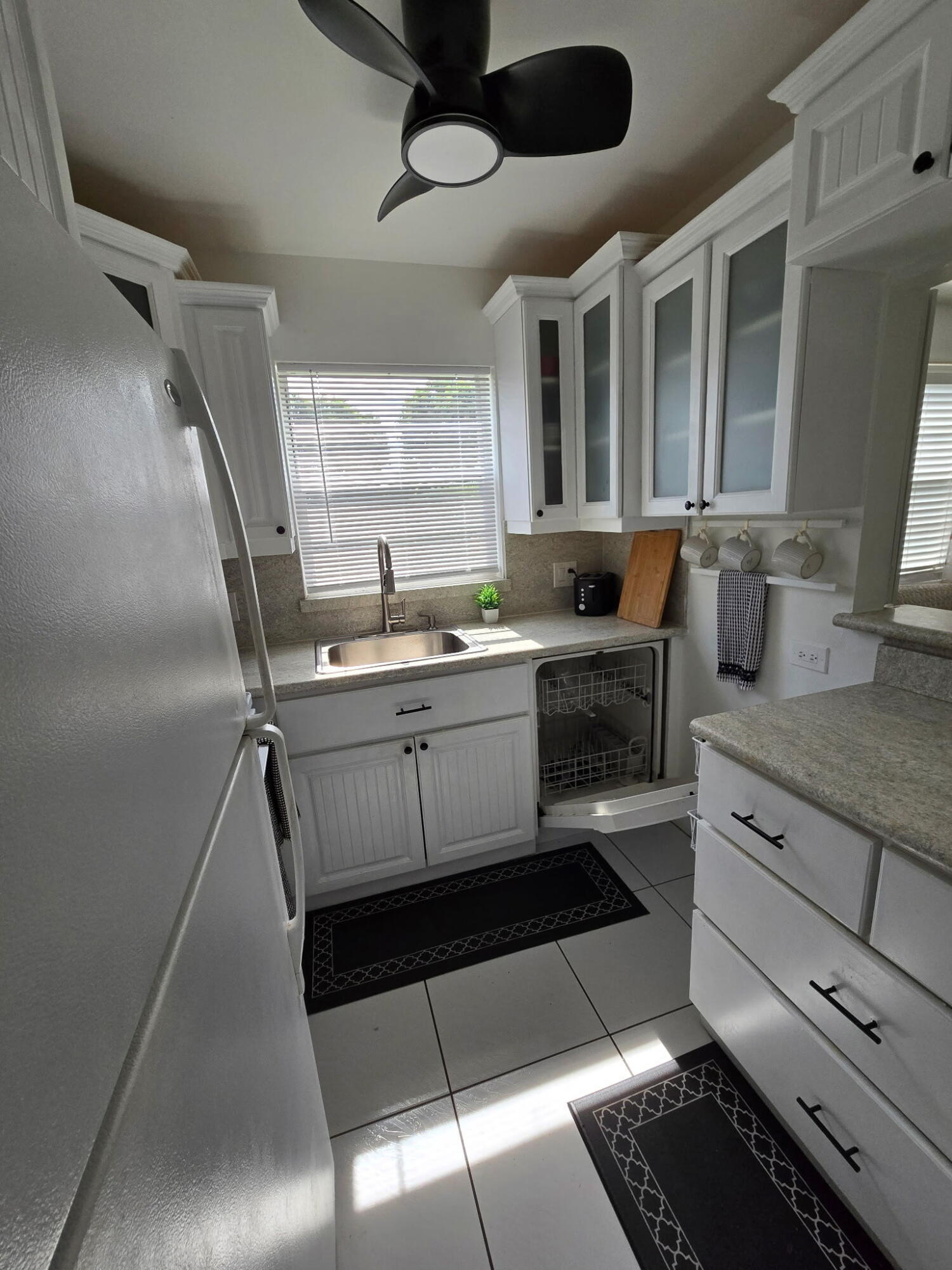 477 Tilford V 477 Property Photo 5