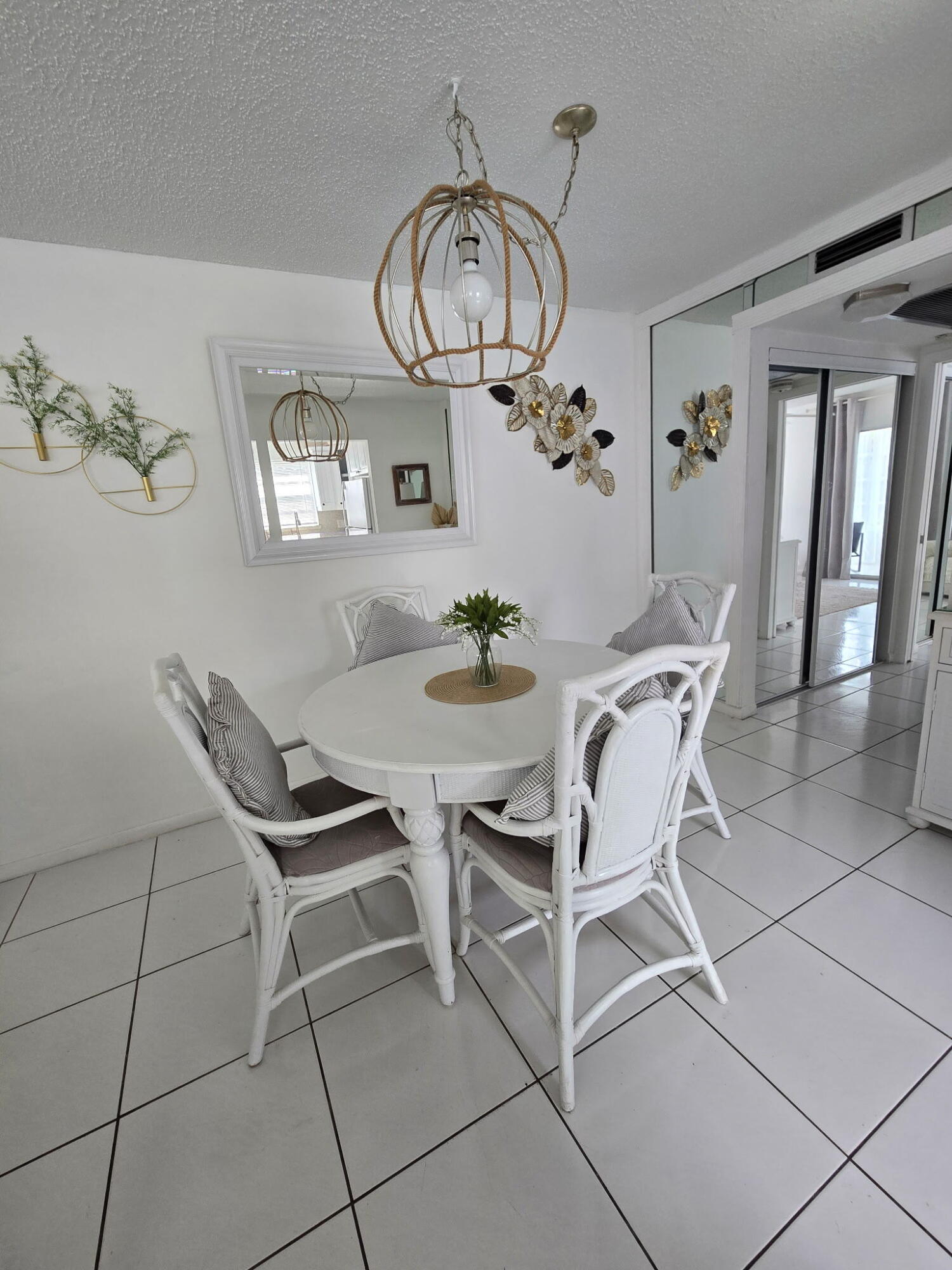 477 Tilford V 477 Property Photo 6