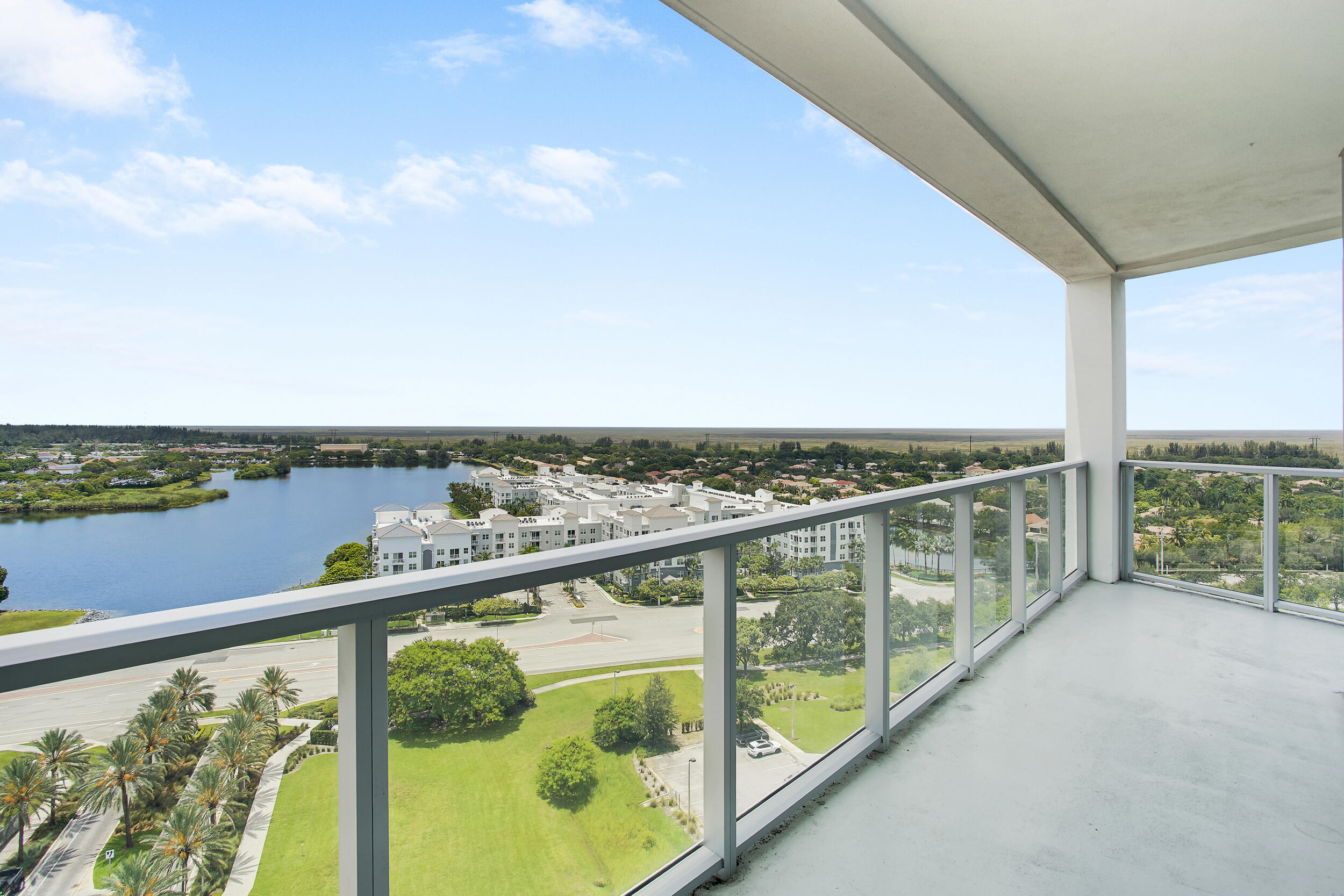 2000 Metropica Way 1503 Property Photo 8