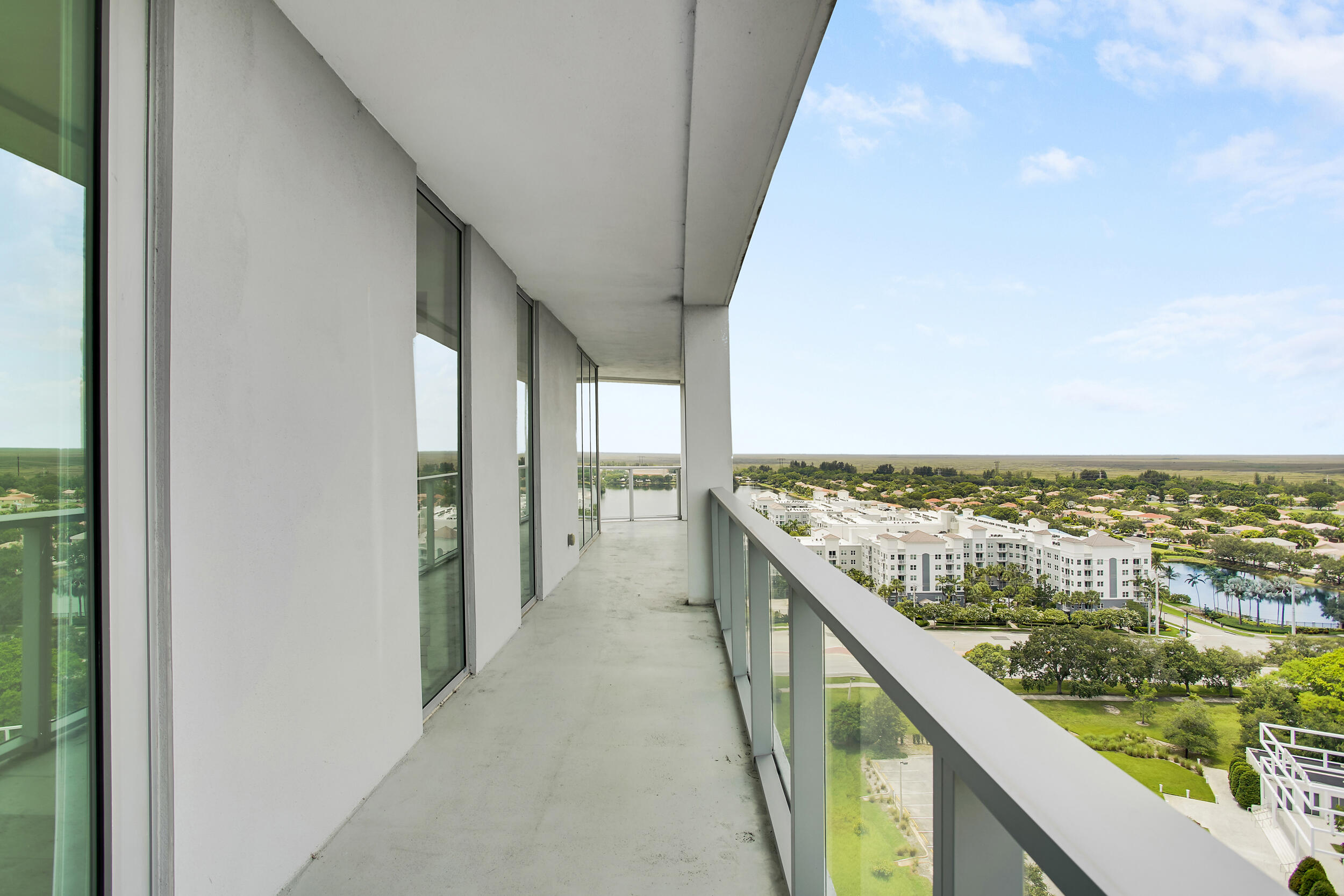 2000 Metropica Way 1503 Property Photo 10