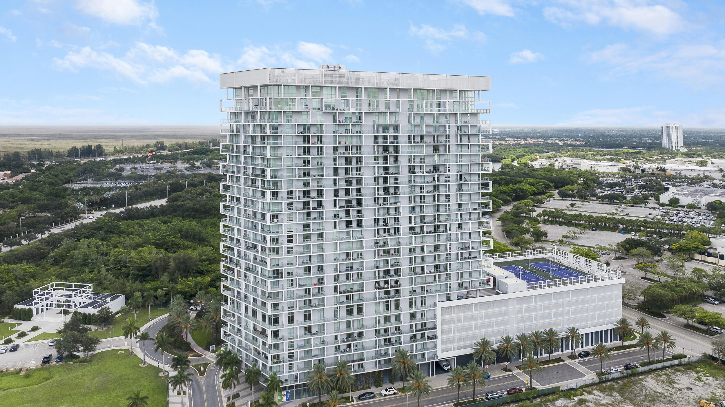 2000 Metropica Way 1503 Property Photo 24
