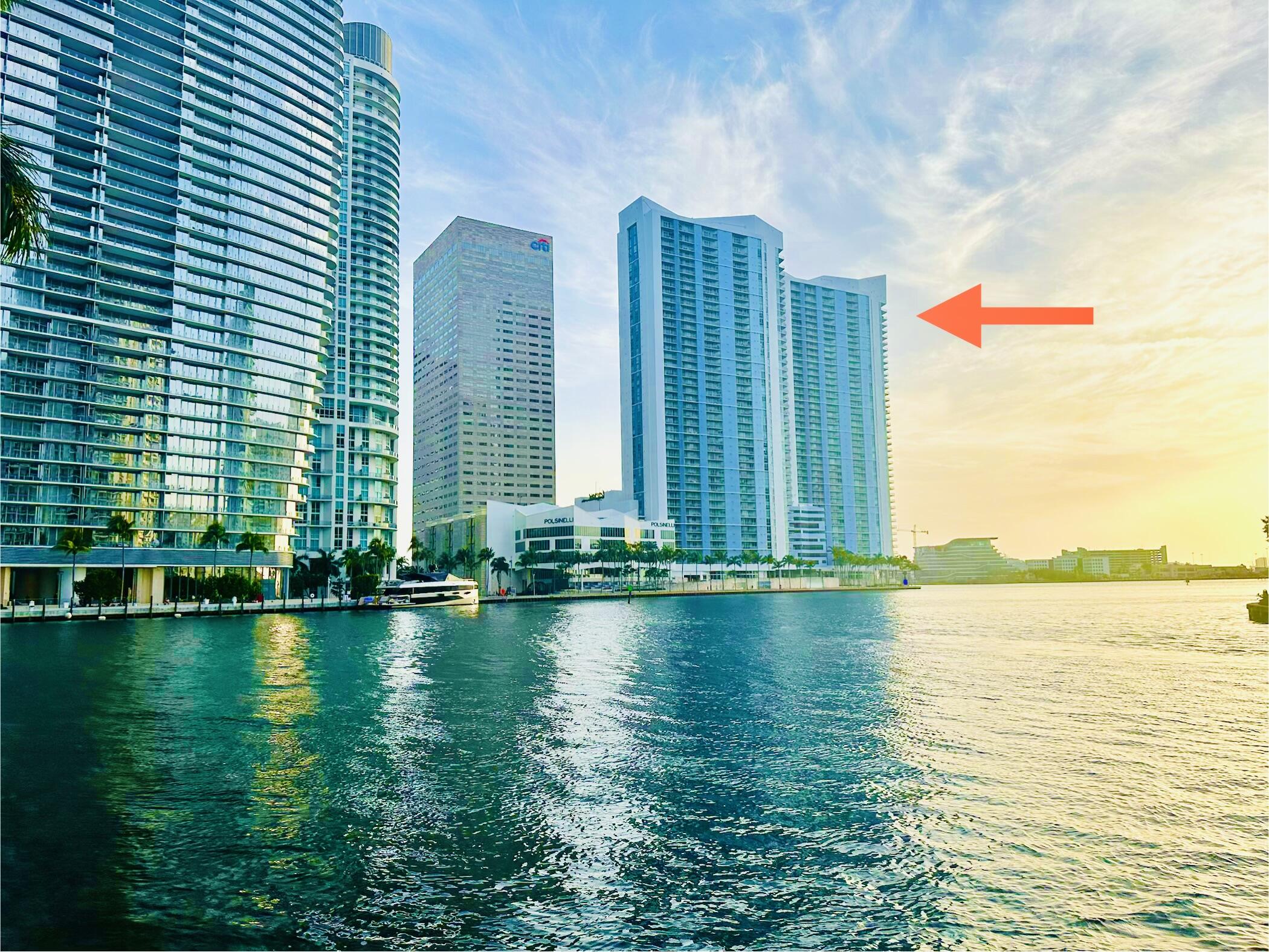 335 S BISCAYNE Boulevard 3706 Property Photo 1