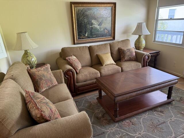 58 Tilford C Property Photo 2