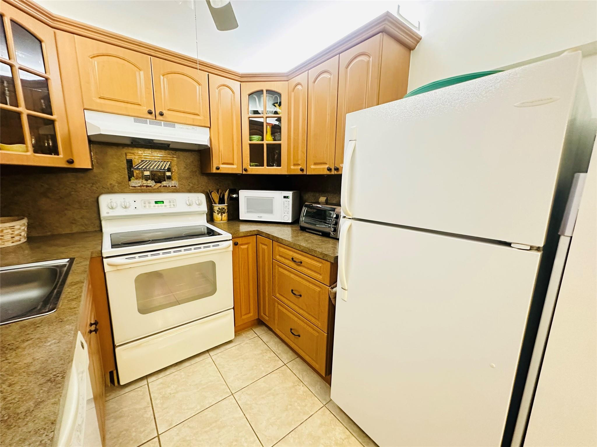 2007 Islewood D Property Photo 7
