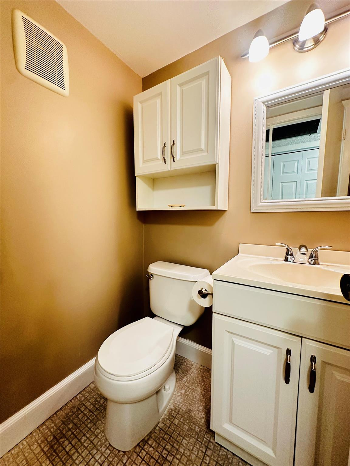 2007 Islewood D Property Photo 10
