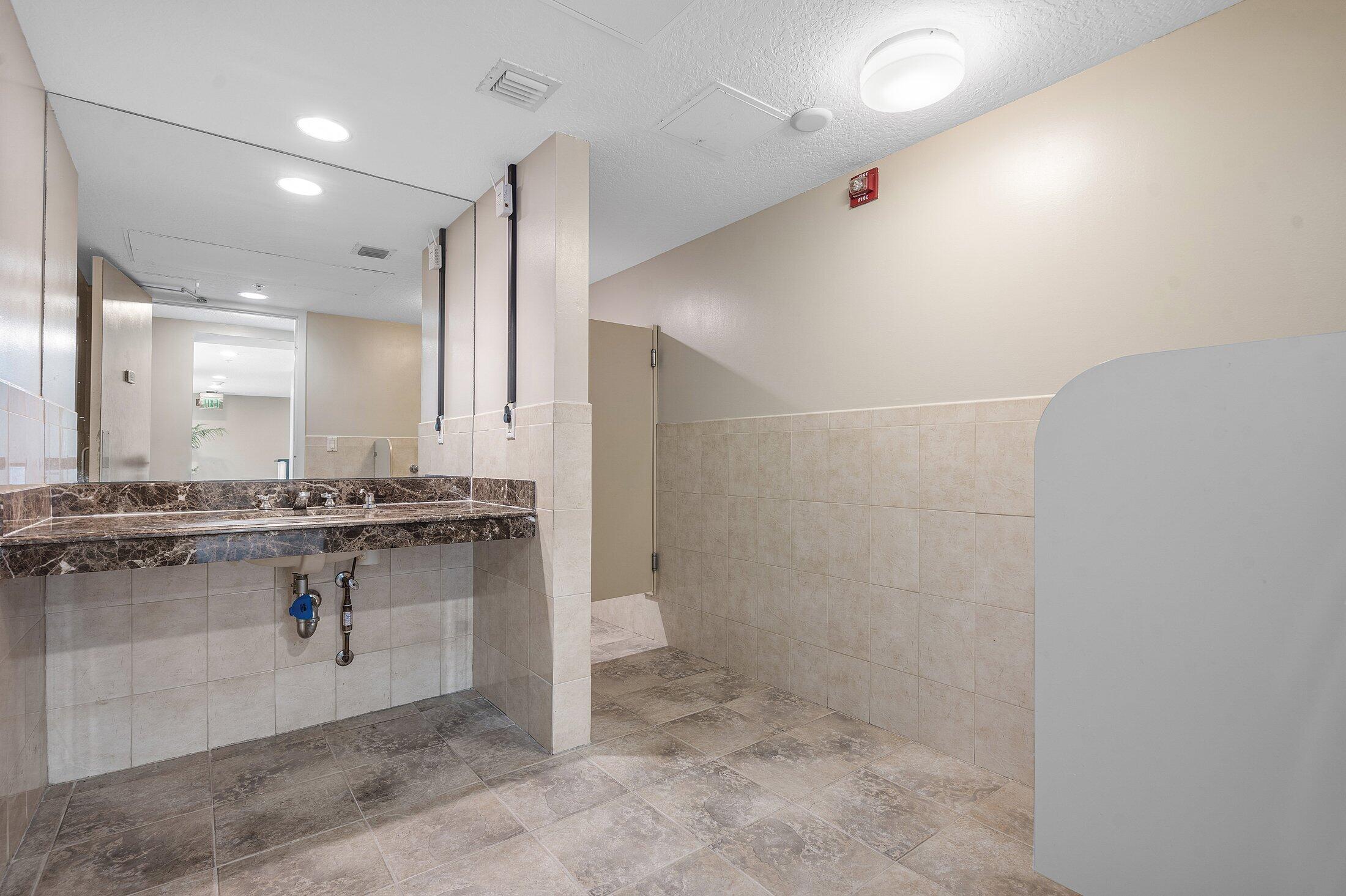 715 Bayshore Drive Ph4 Property Photo 49