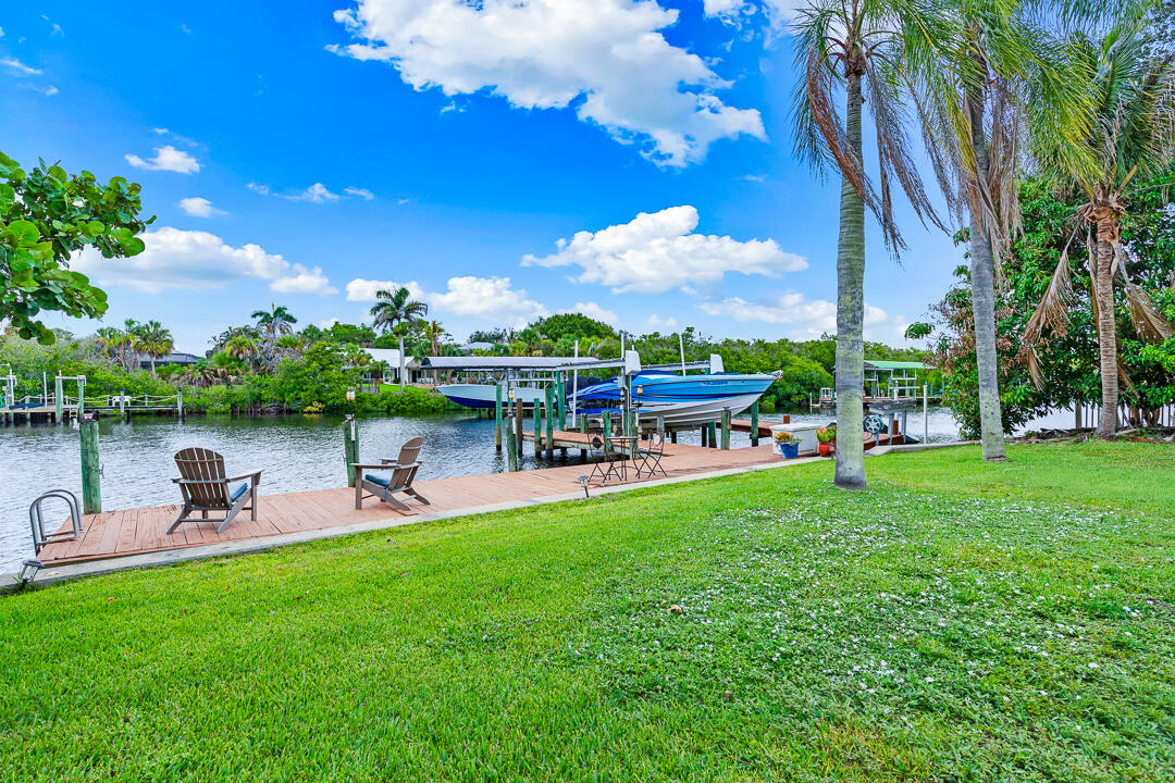 622 Sw Pine Tree Lane Property Photo 42