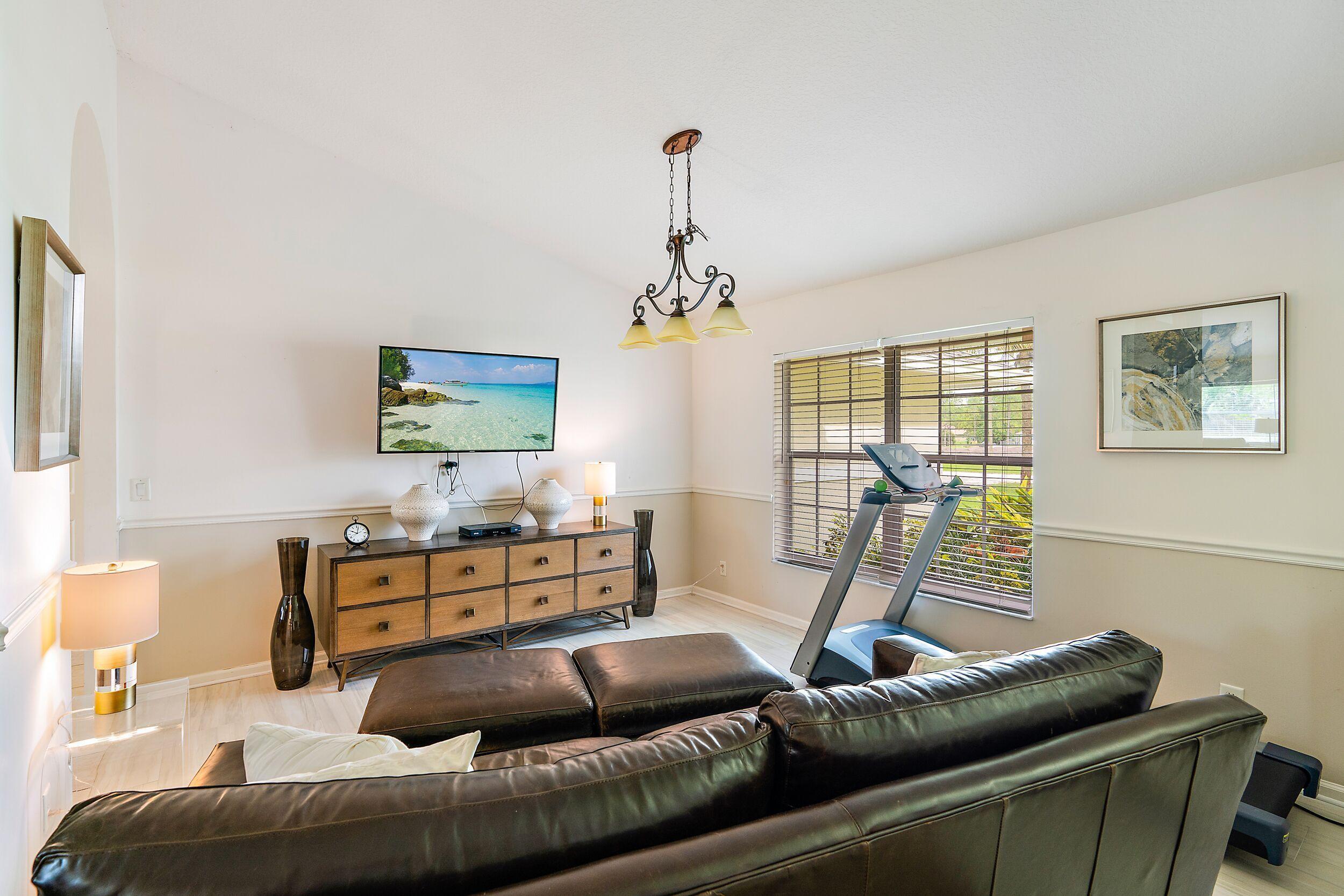 12122 78th Place N Property Photo 13