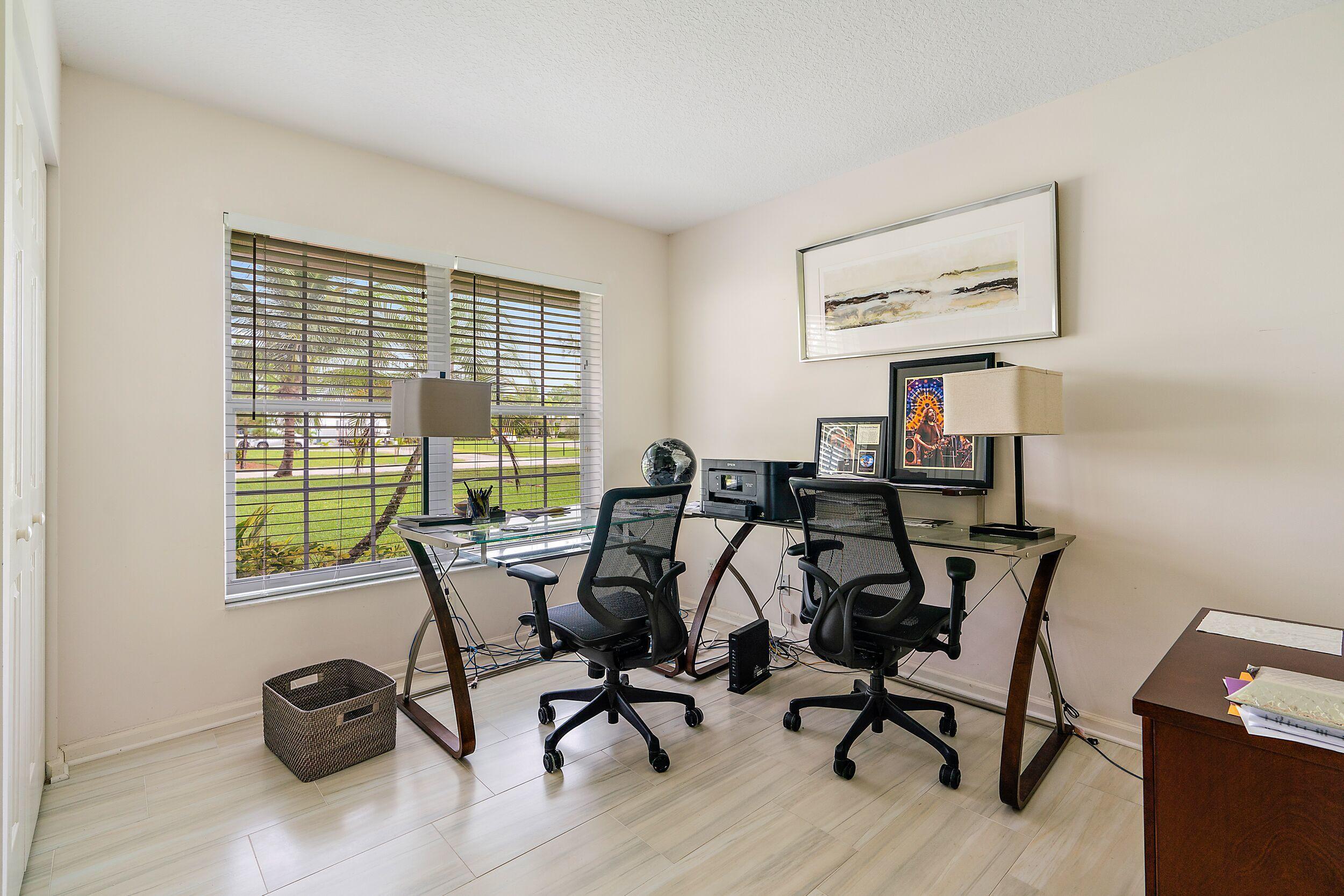 12122 78th Place N Property Photo 22