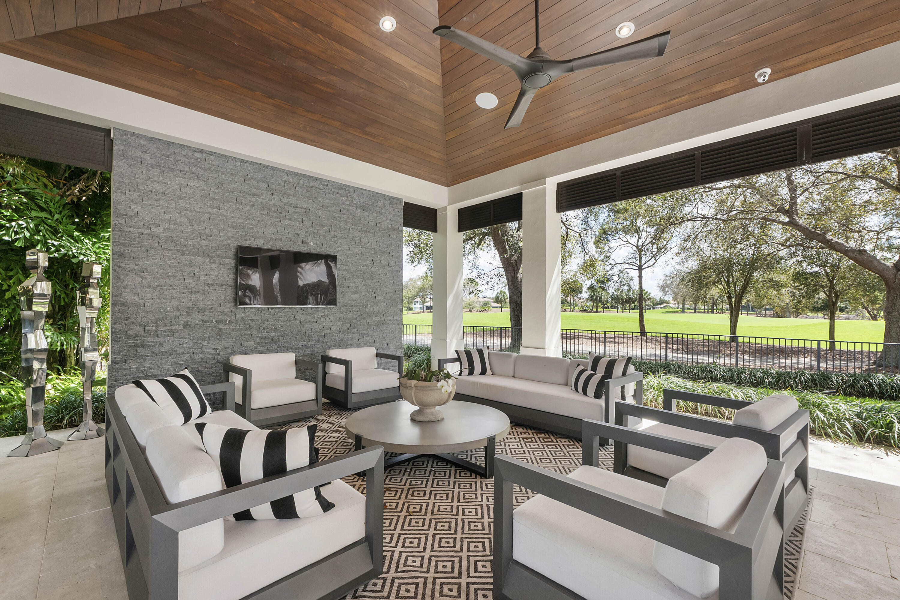 9840 Bay Leaf Court Property Photo 43