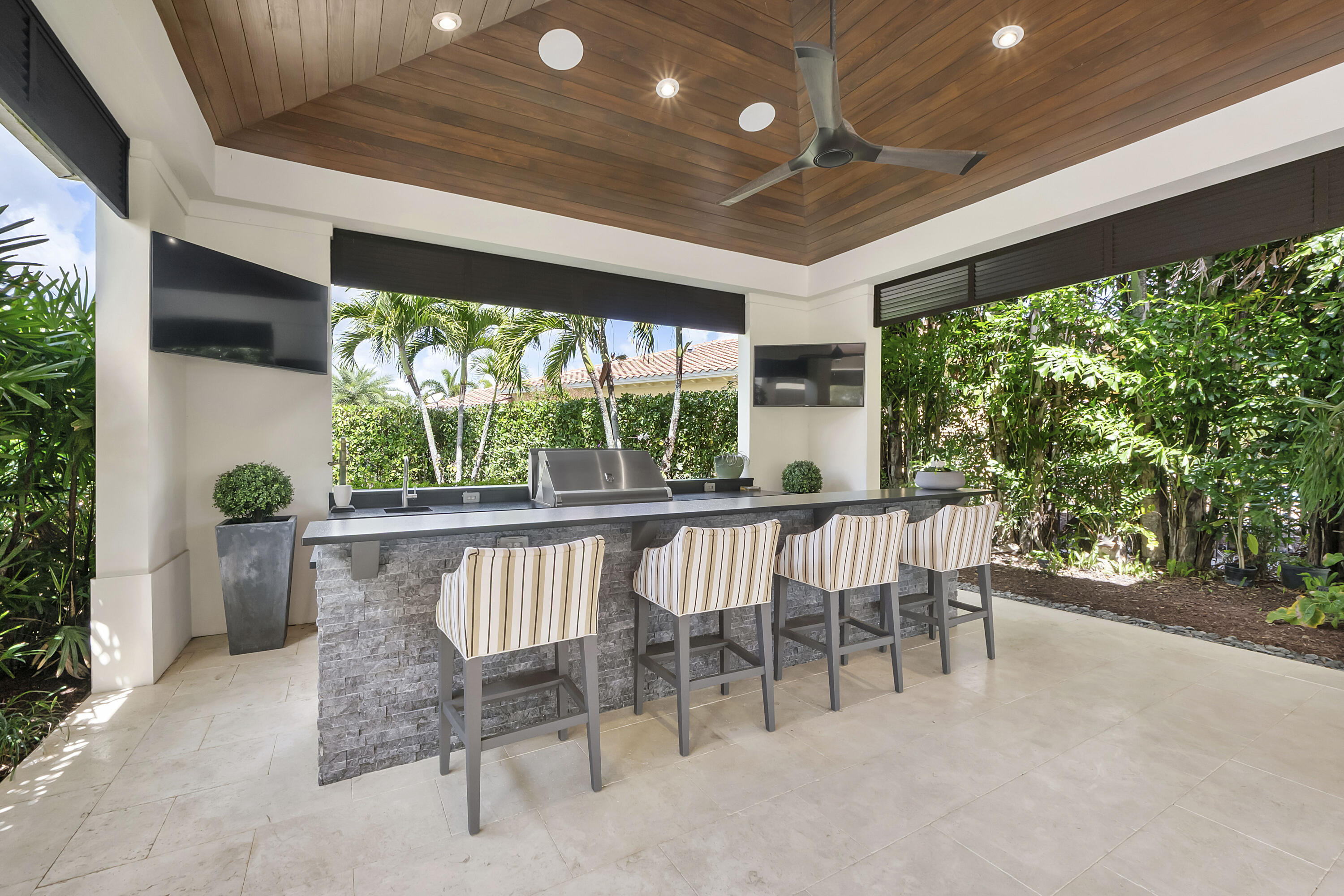 9840 Bay Leaf Court Property Photo 48