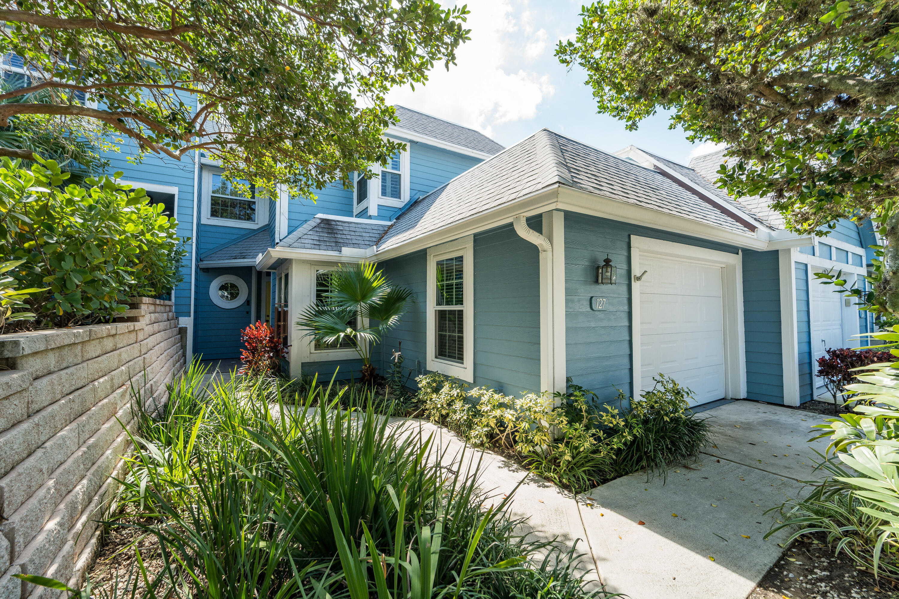 127 Ocean Dunes Circle Property Photo 7