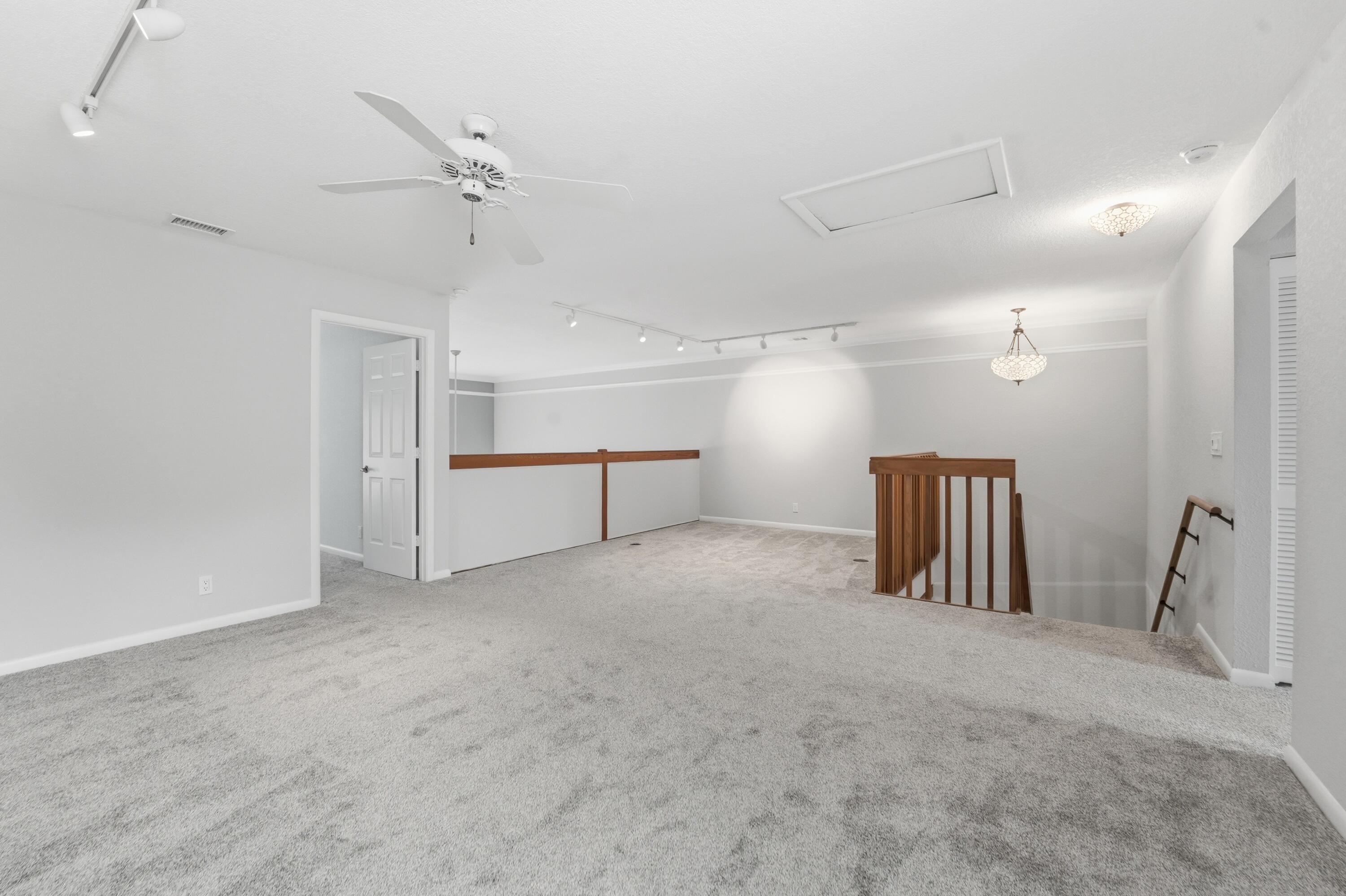 127 Ocean Dunes Circle Property Photo 13