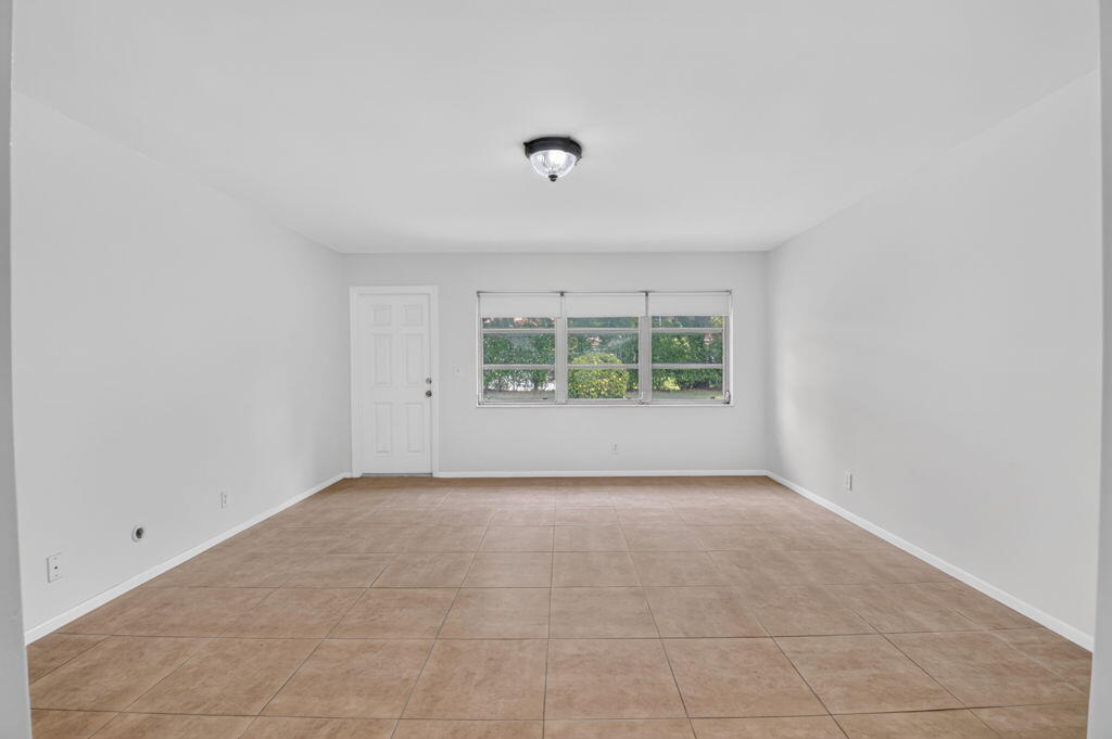 5073 Lakefront Boulevard C Property Photo 18