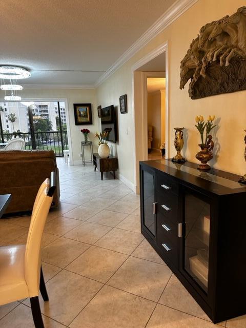 7290 Ashford Place 404 Property Photo 11