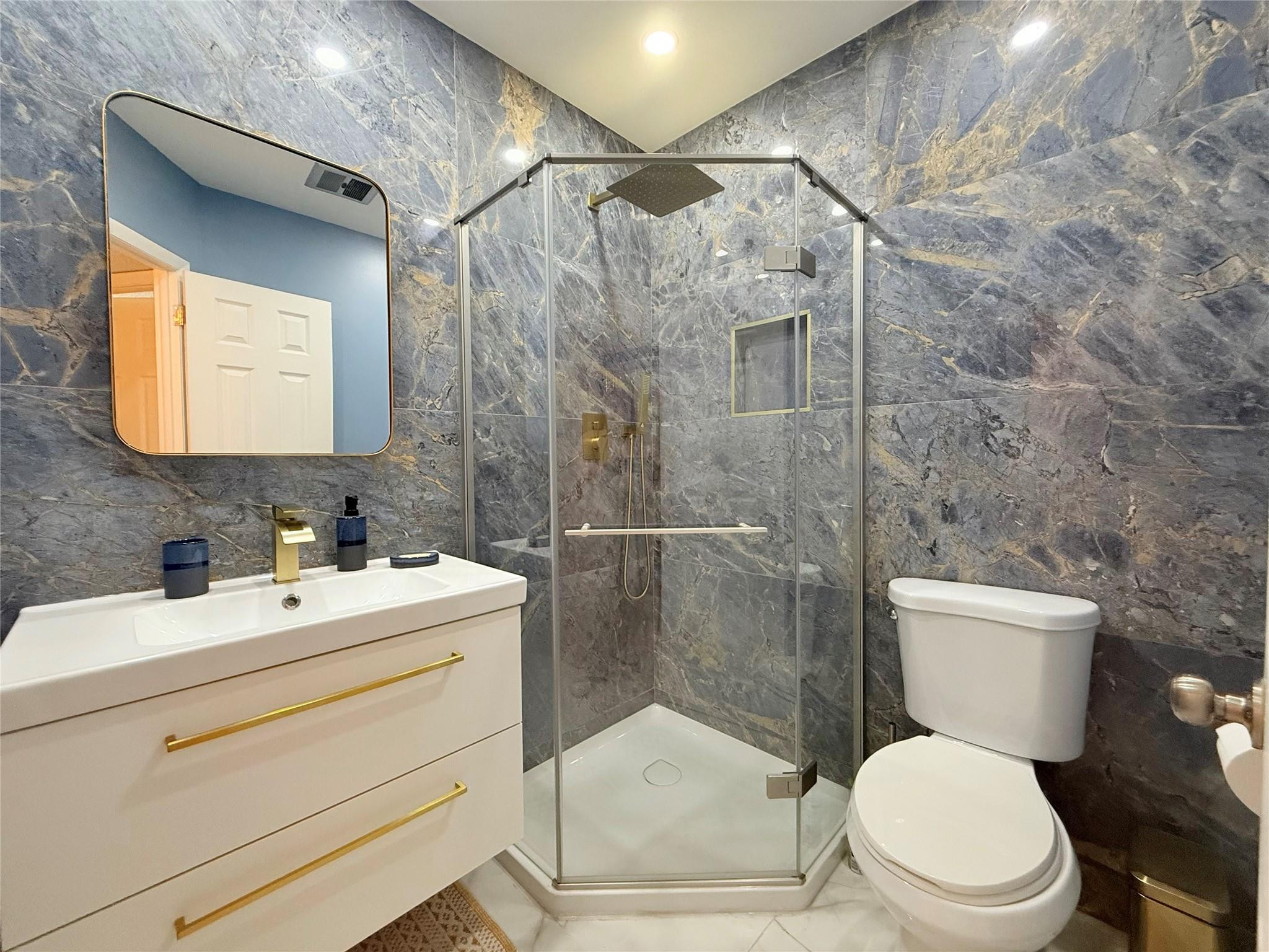 5171 W Oakland Park Boulevard 312 Property Photo 6