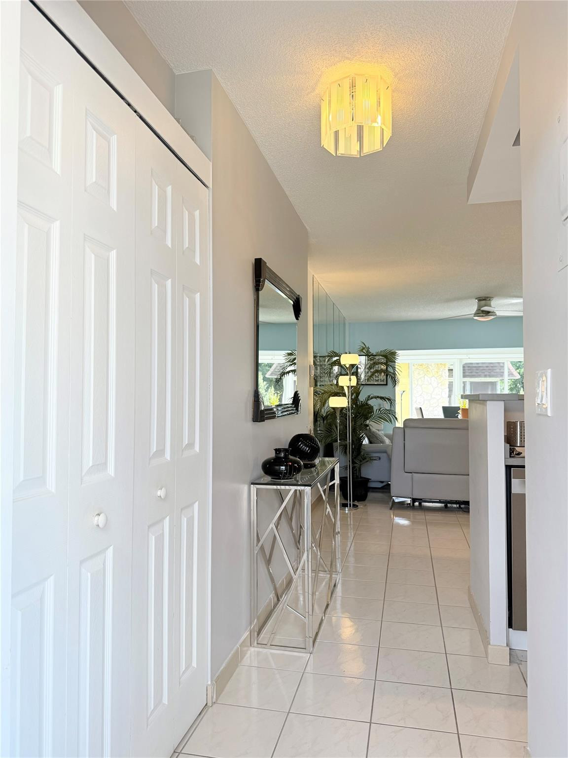 5171 W Oakland Park Boulevard 312 Property Photo 7