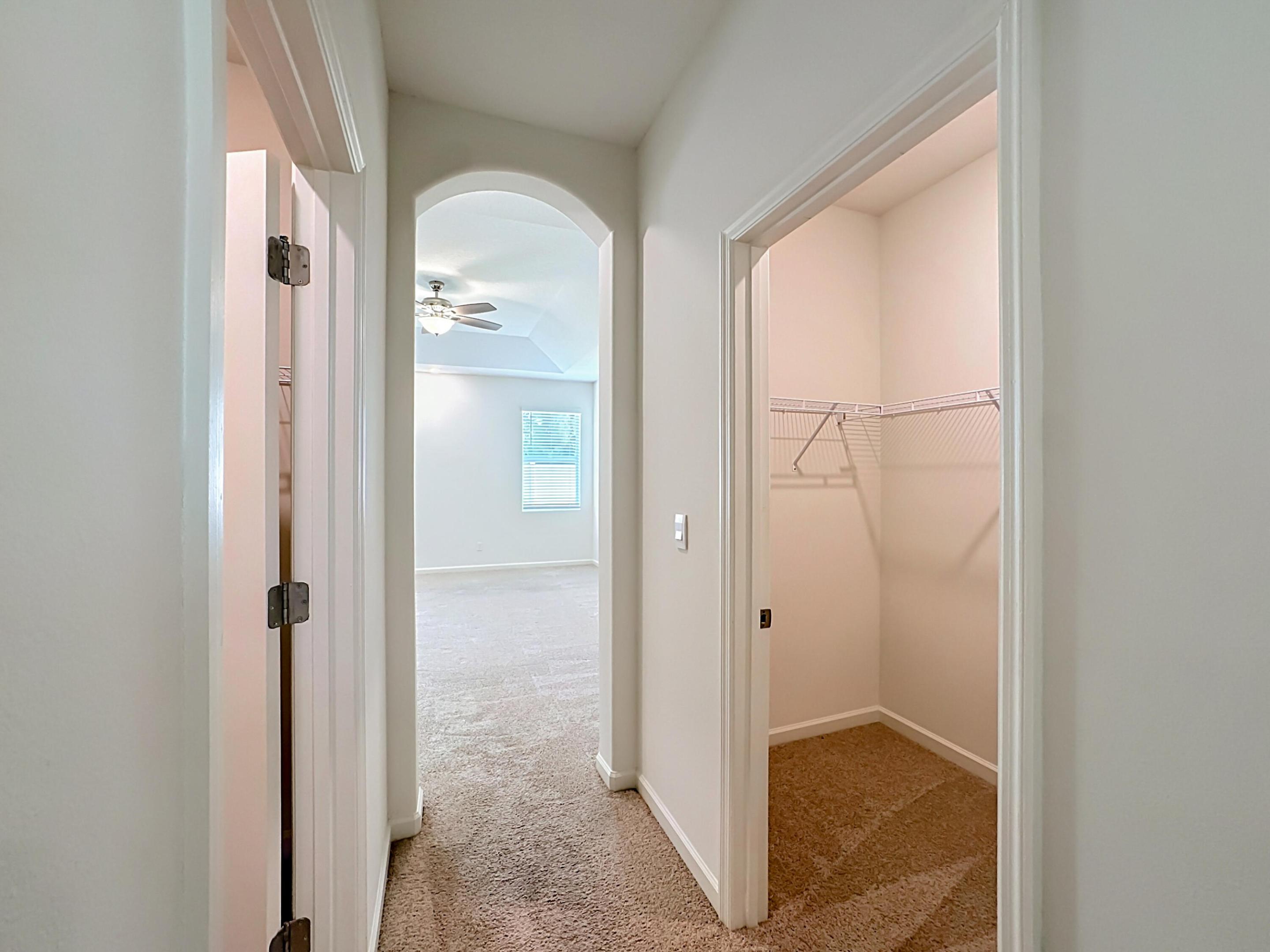 111 52nd Square Property Photo 44