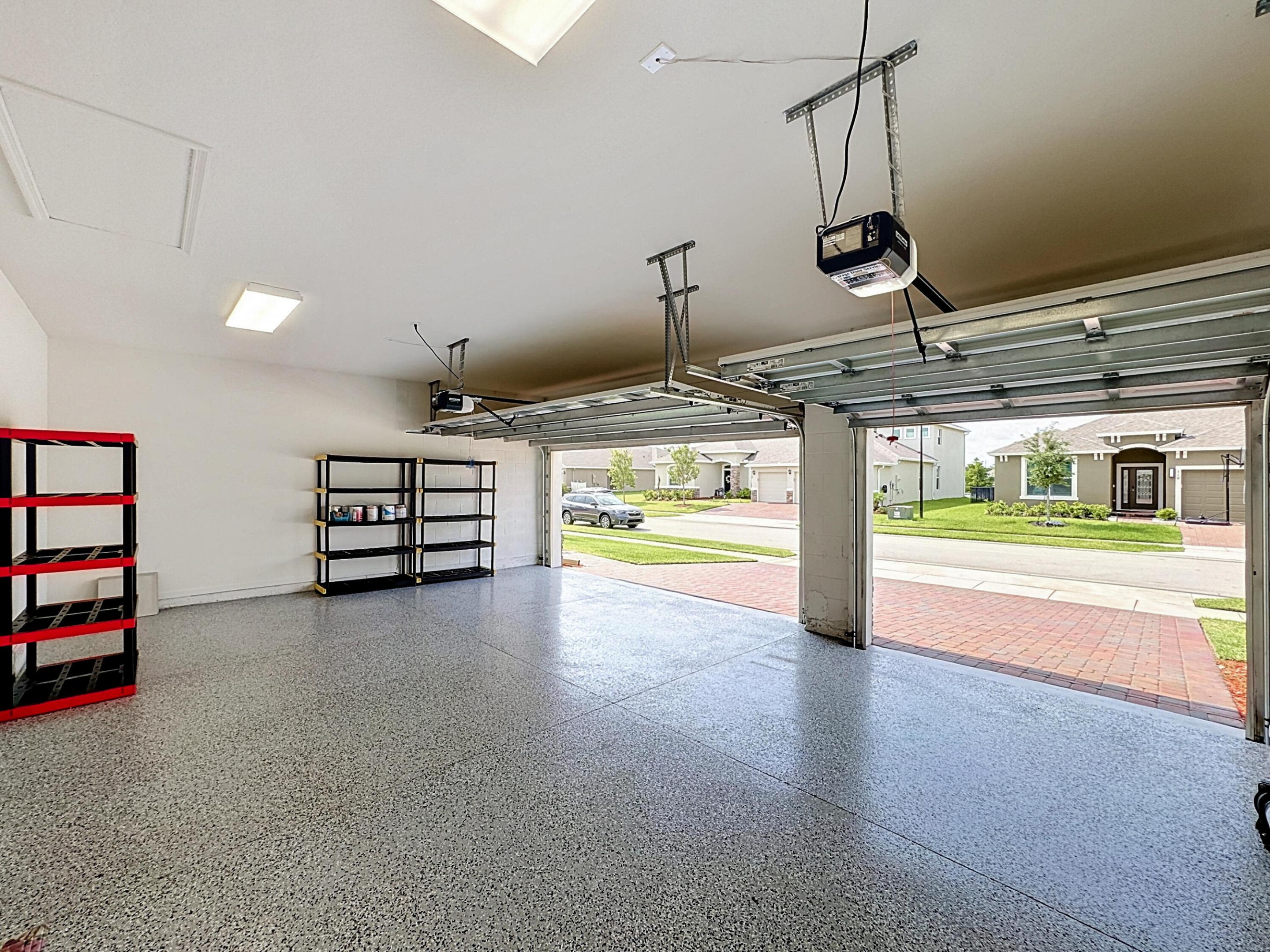 111 52nd Square Property Photo 66