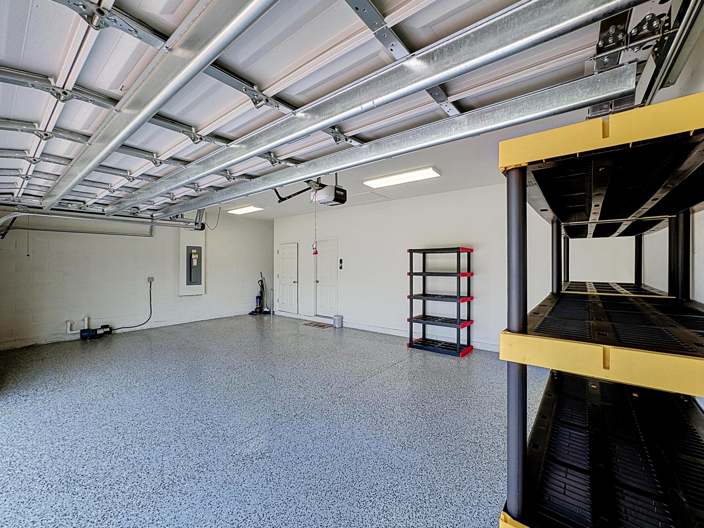 111 52nd Square Property Photo 68