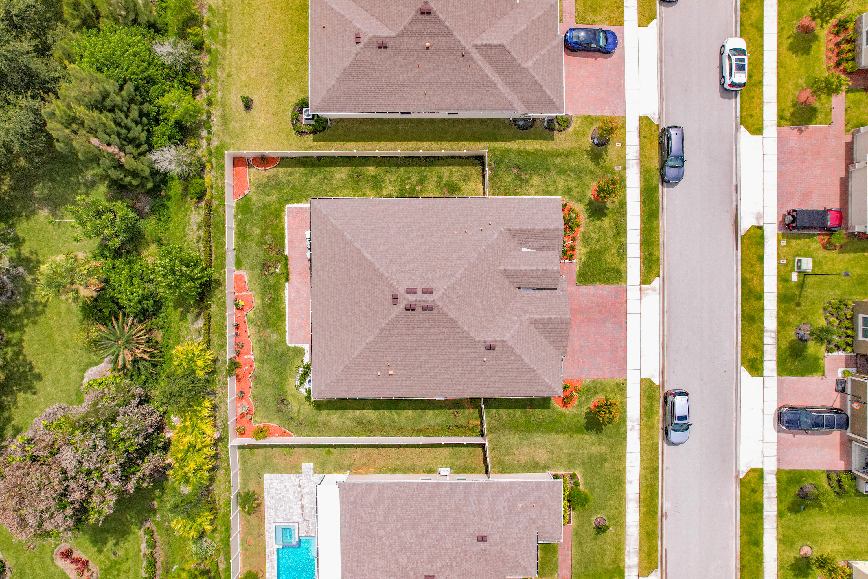 111 52nd Square Property Photo 77