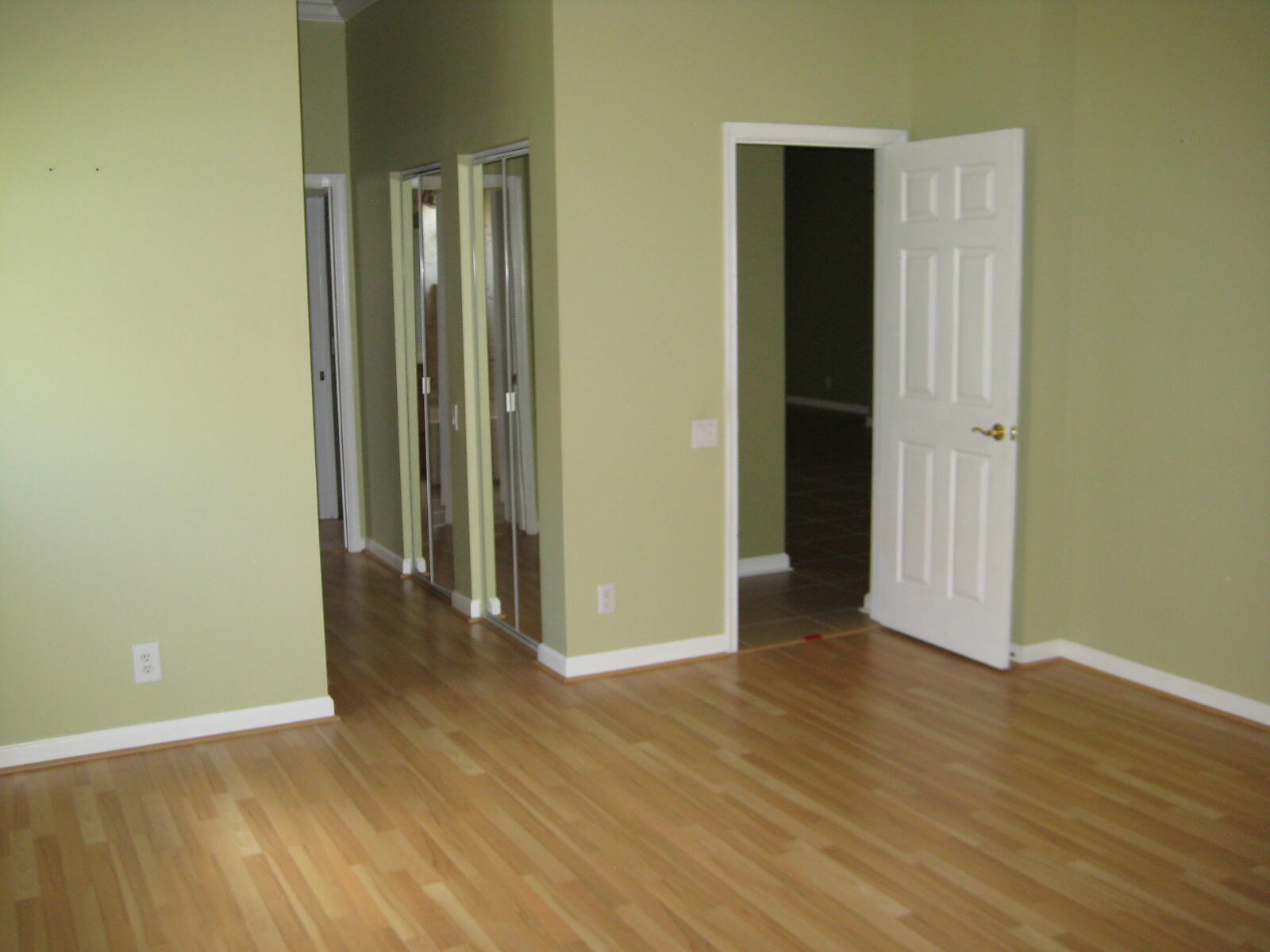 329 Millpond Lane Property Photo 7