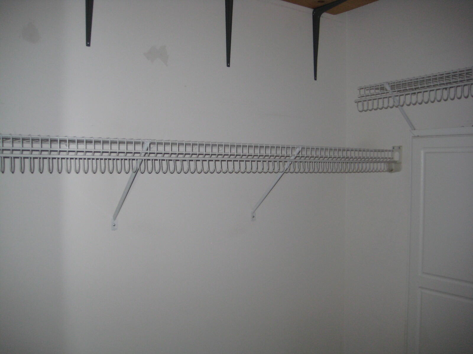 329 Millpond Lane Property Photo 9