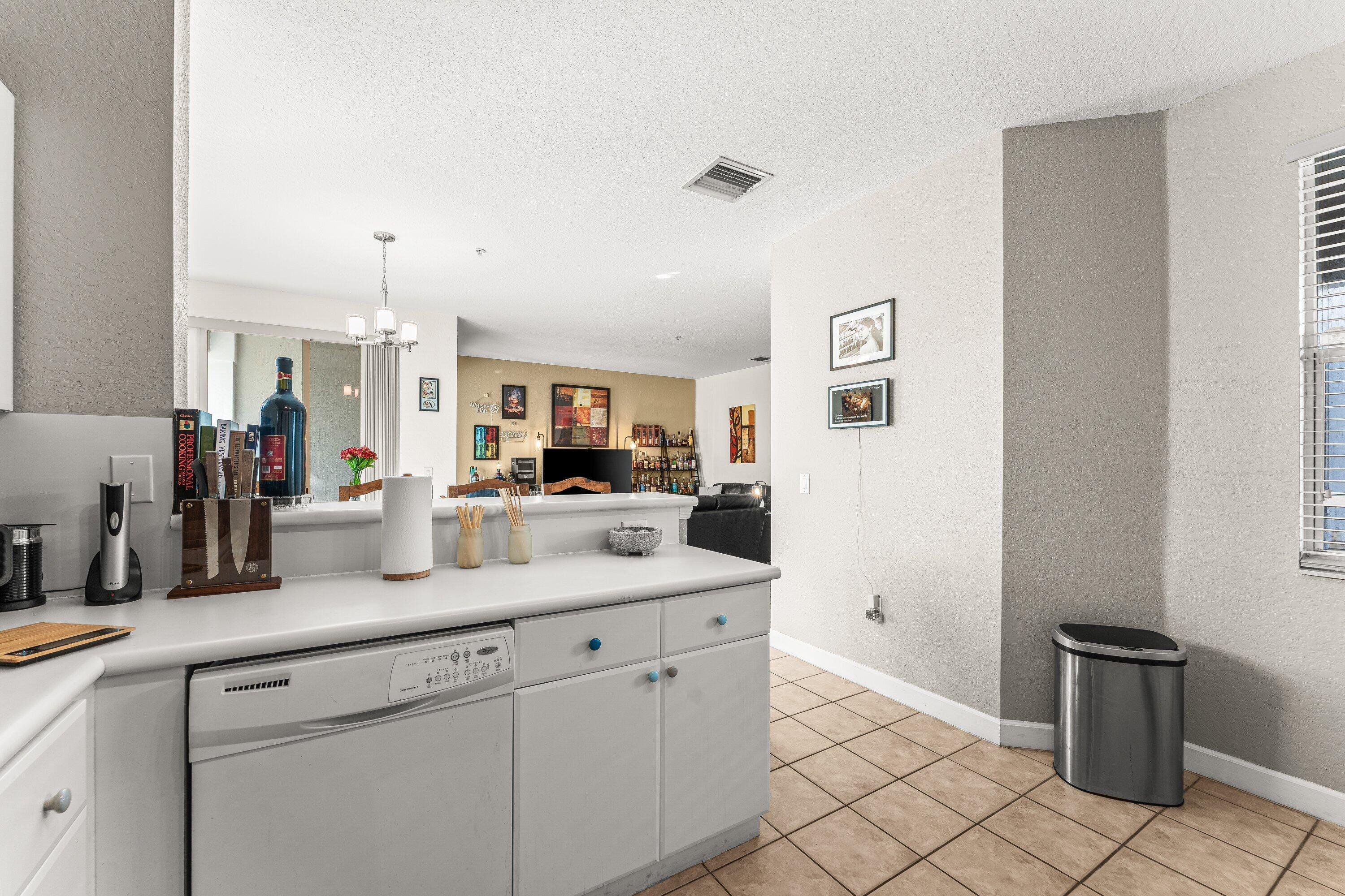 1012 Shoma Drive Property Photo 16
