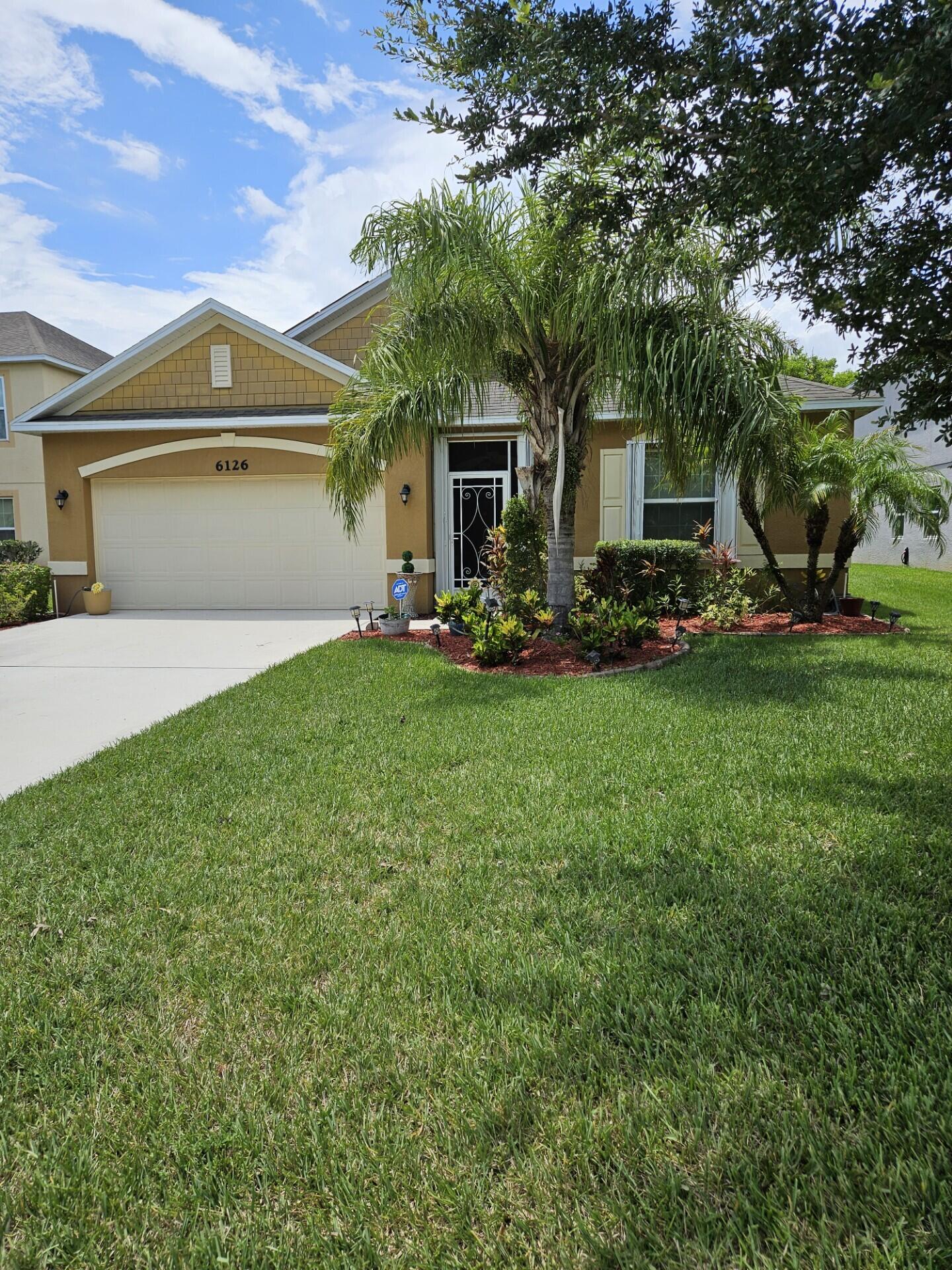 6126 Nw Wild Cotton Way Property Photo 1